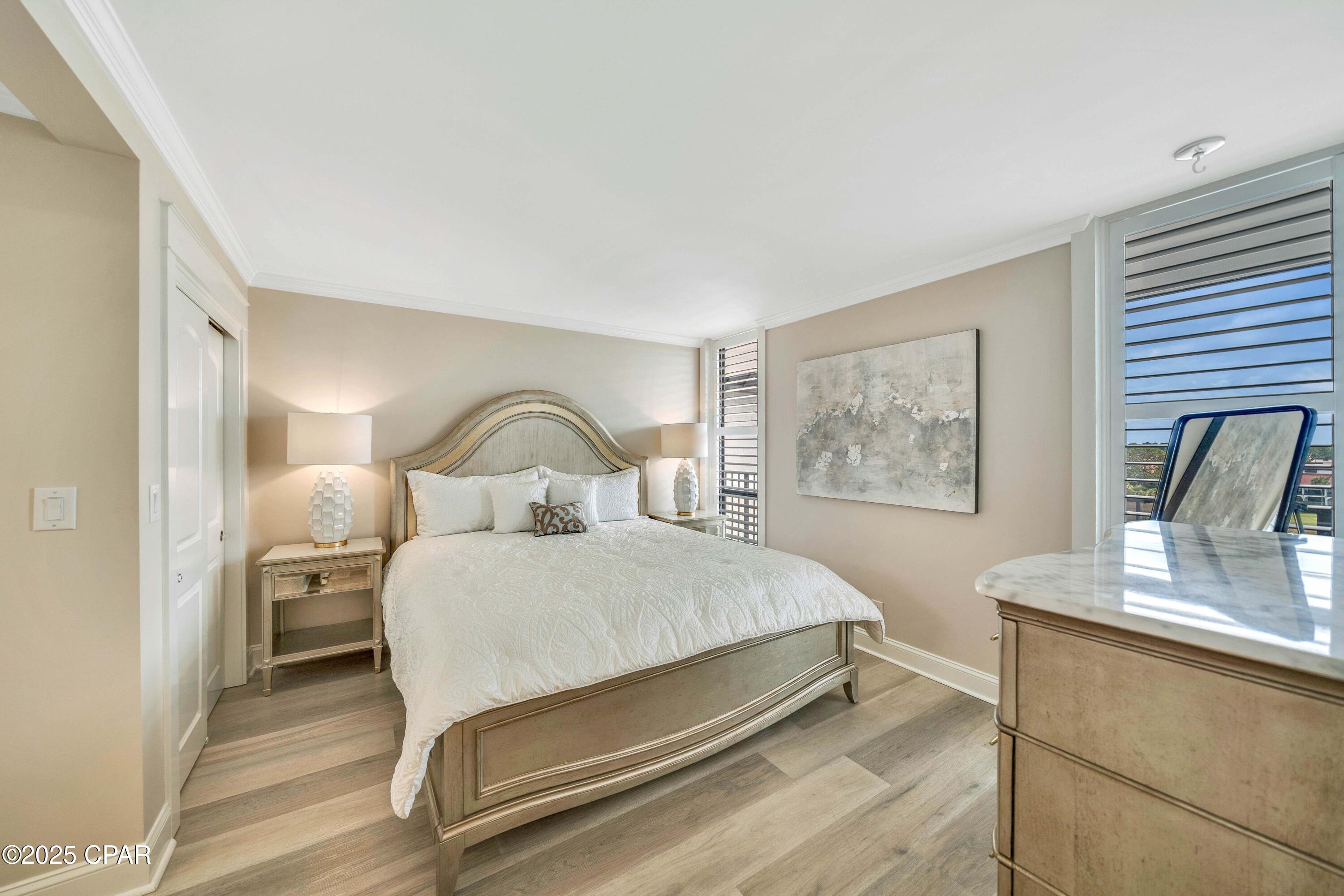 Image 17 For 11757 Front Beach Road L602