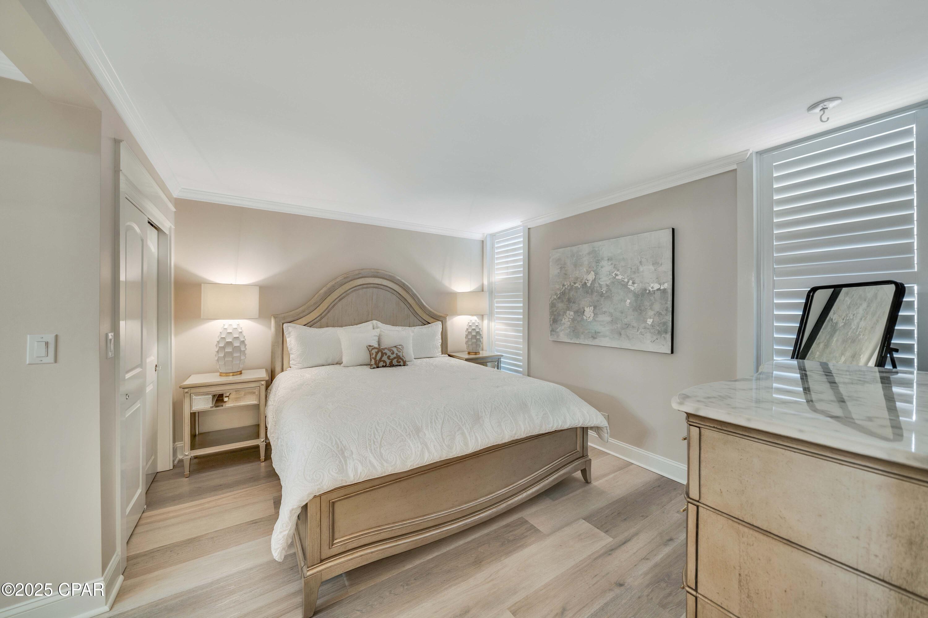 Image 18 For 11757 Front Beach Road L602