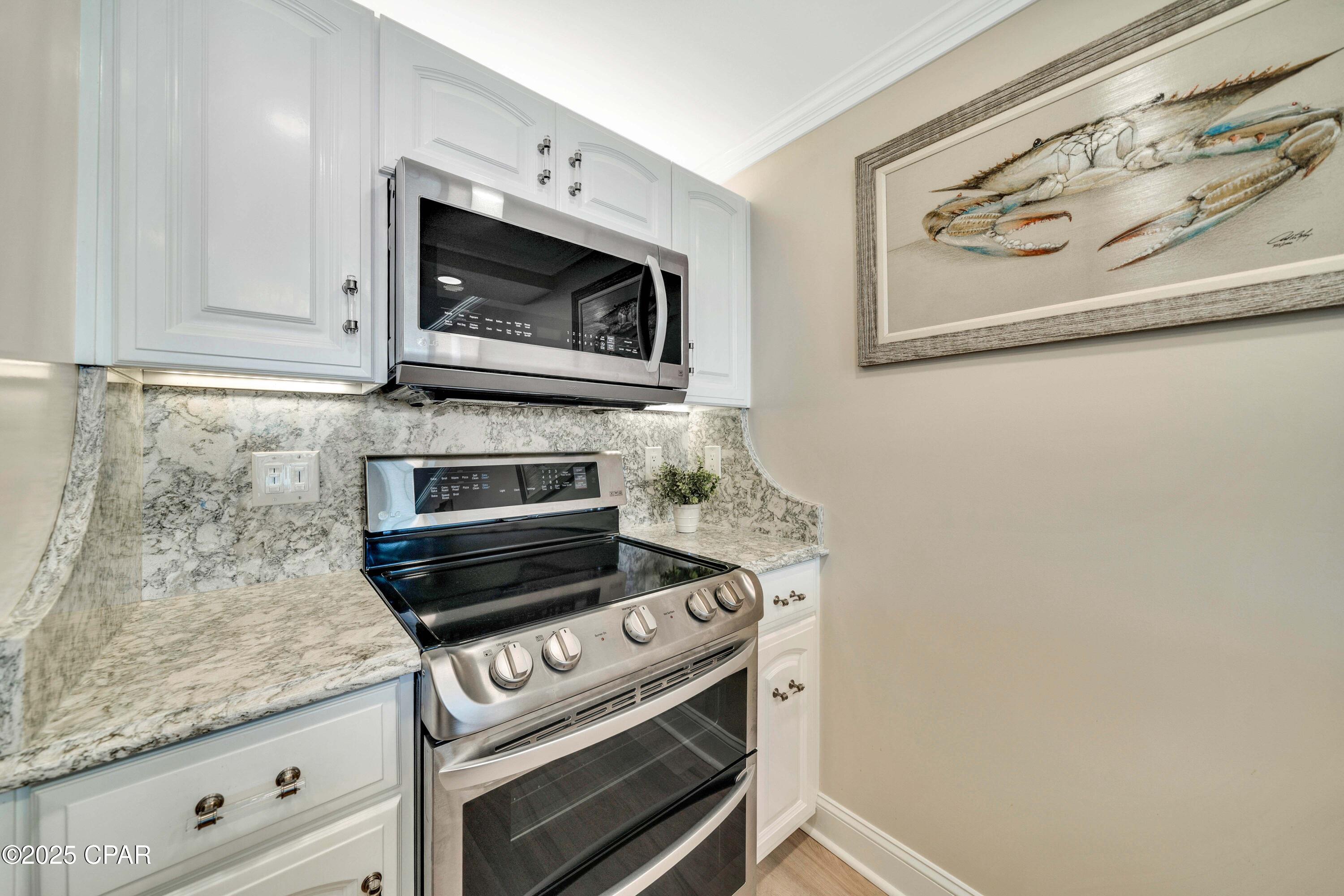 Image 9 For 11757 Front Beach Road L602