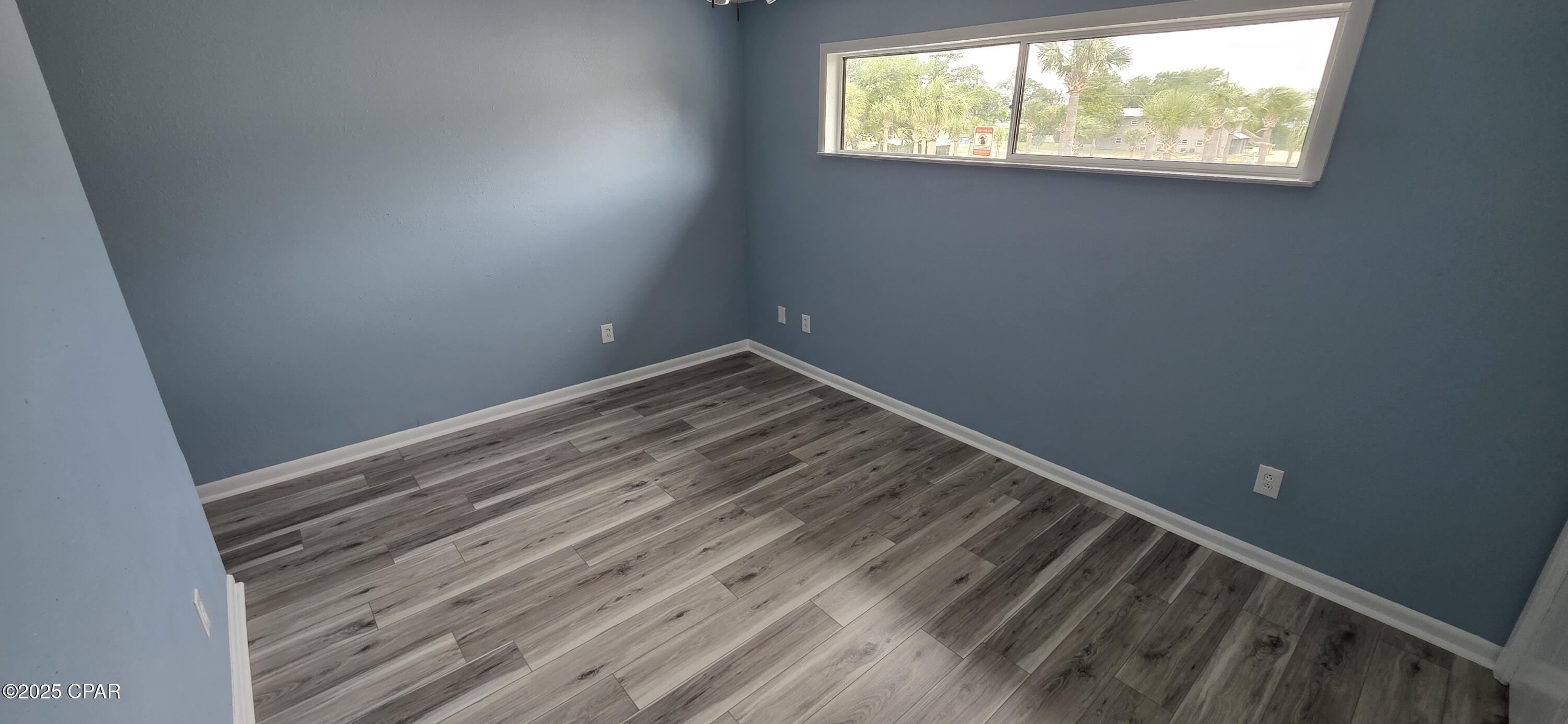 Image 24 For 6073 Highway 98