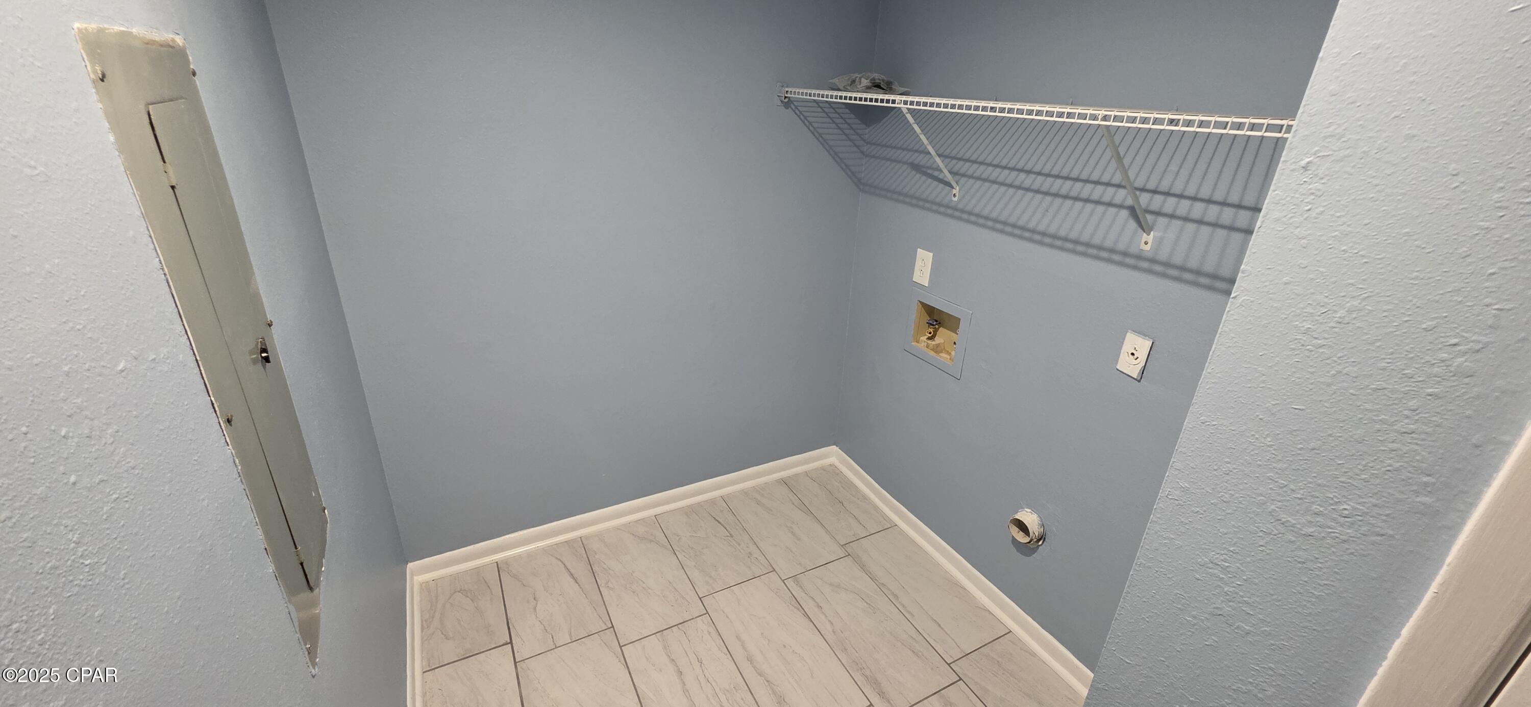 Image 25 For 6073 Highway 98