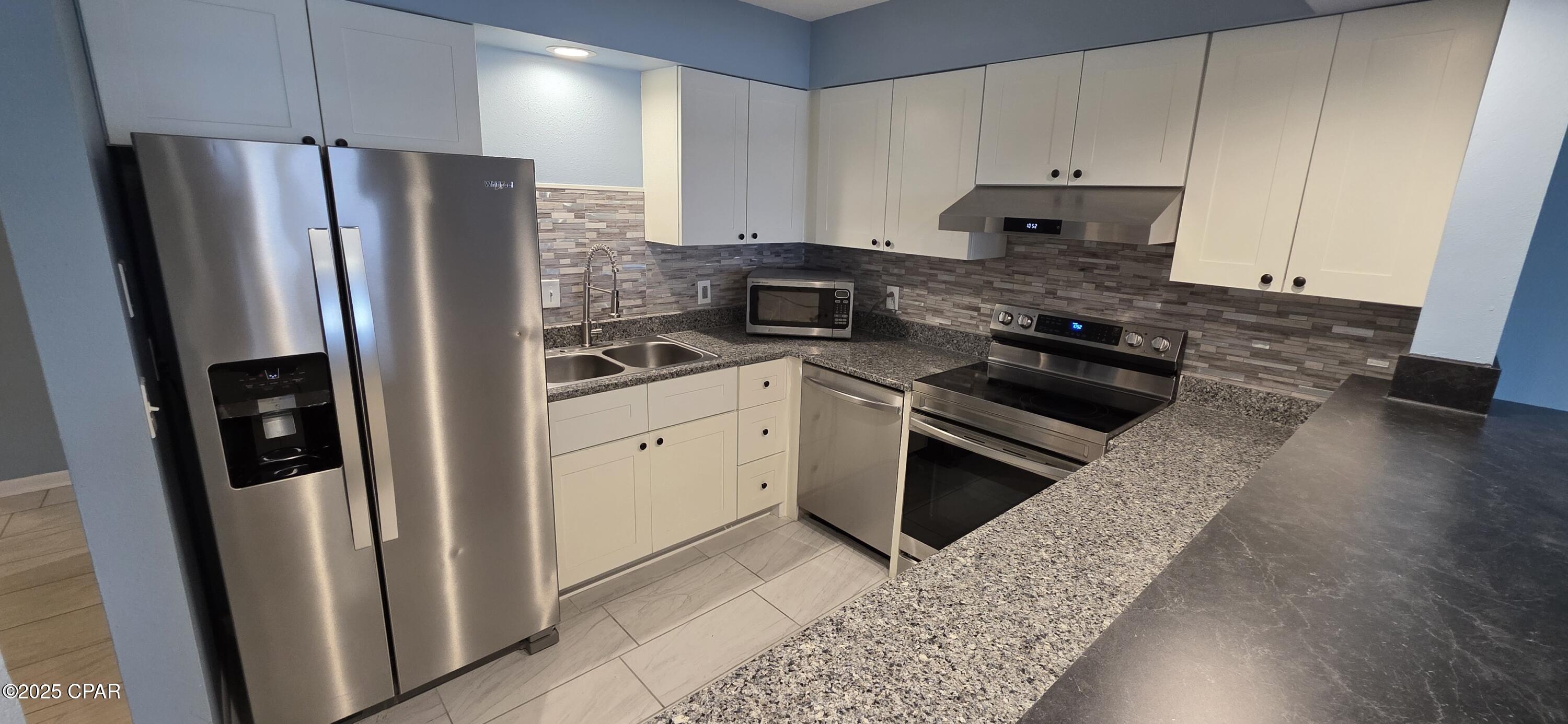 Image 5 For 6073 Highway 98