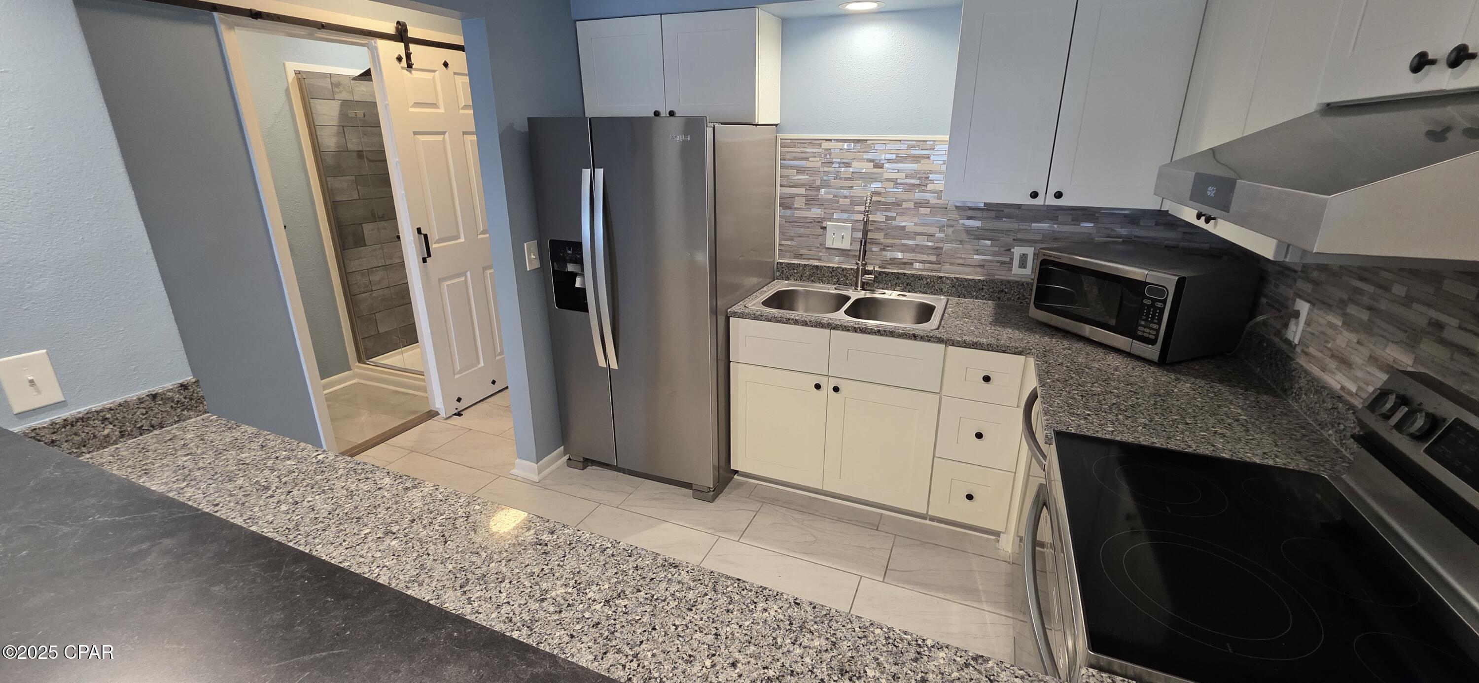 Image 6 For 6073 Highway 98