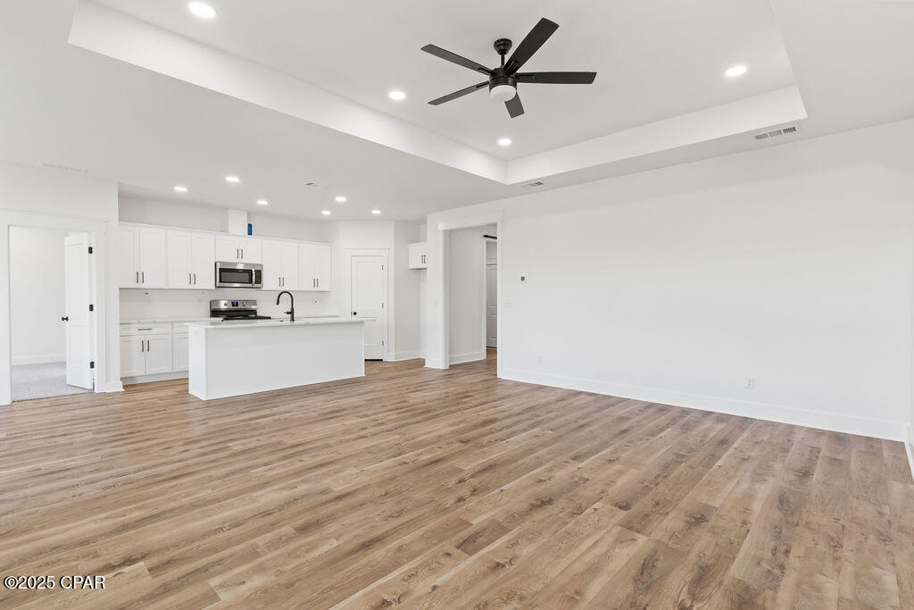 Image 10 For 3070 Lucky Farm Lane