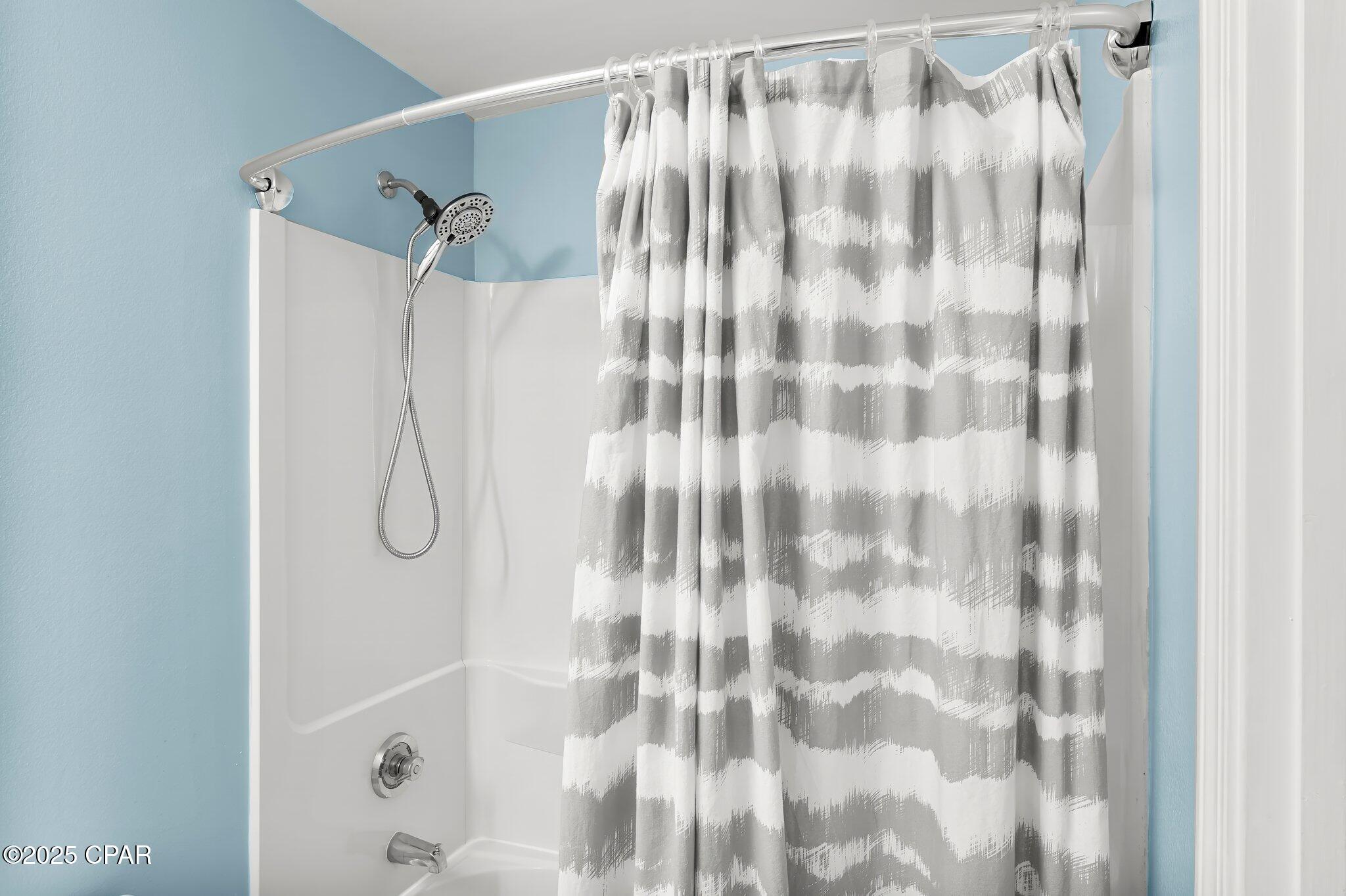 Image 9 For 9860 Thomas Drive 420