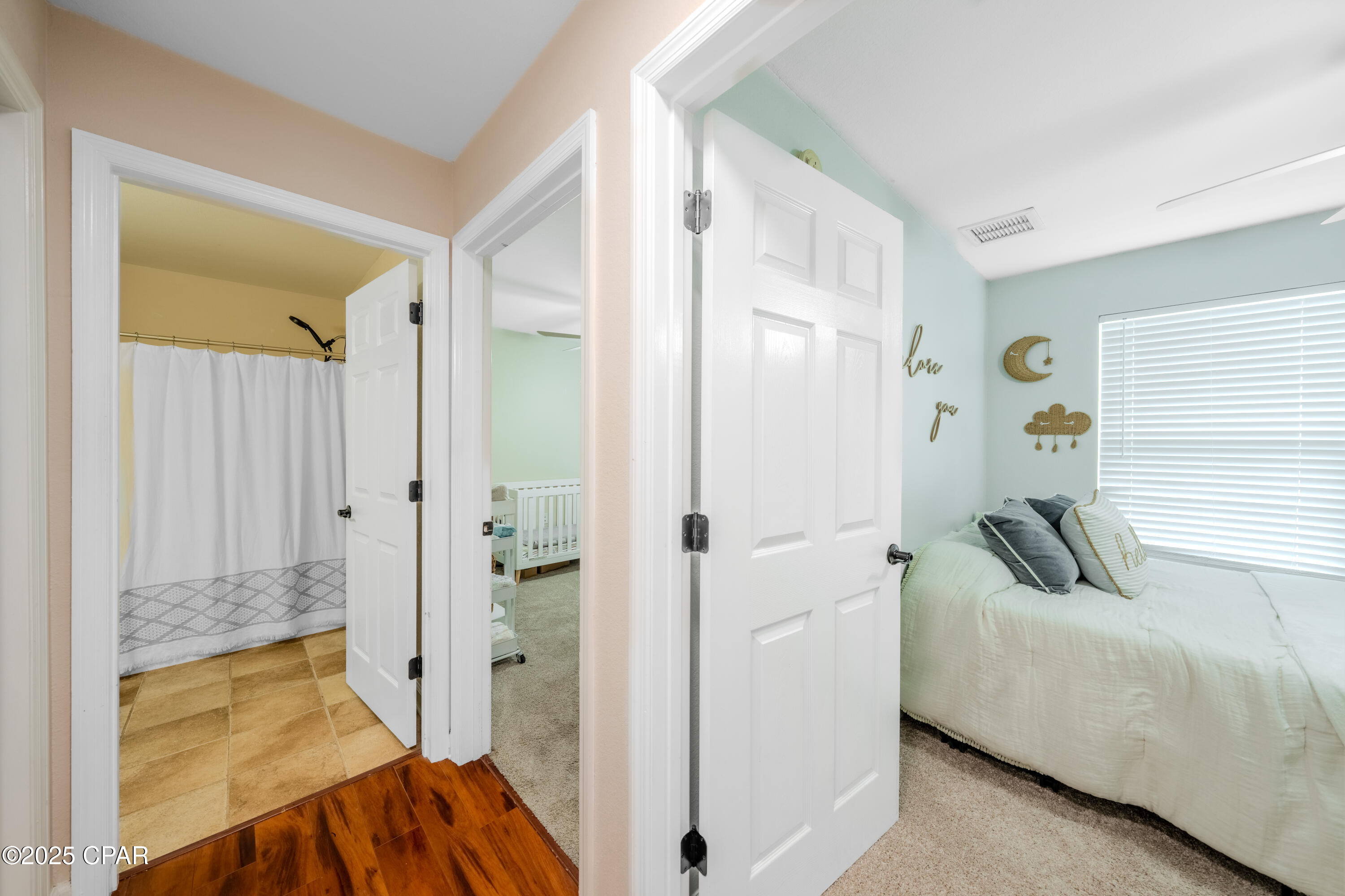 Listing photo id 20 for 6508 Rivers Bank Way