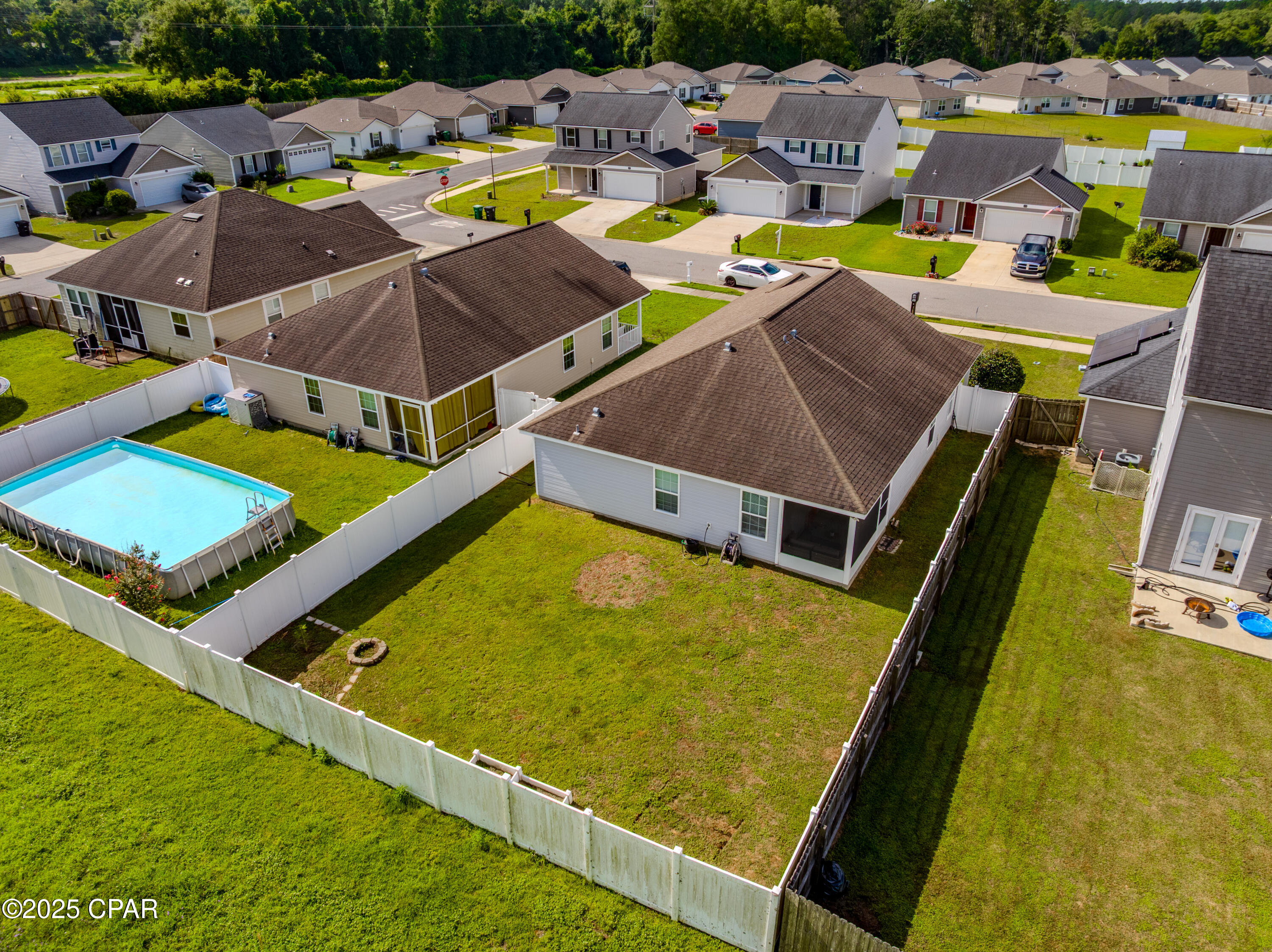 Listing photo id 24 for 6508 Rivers Bank Way