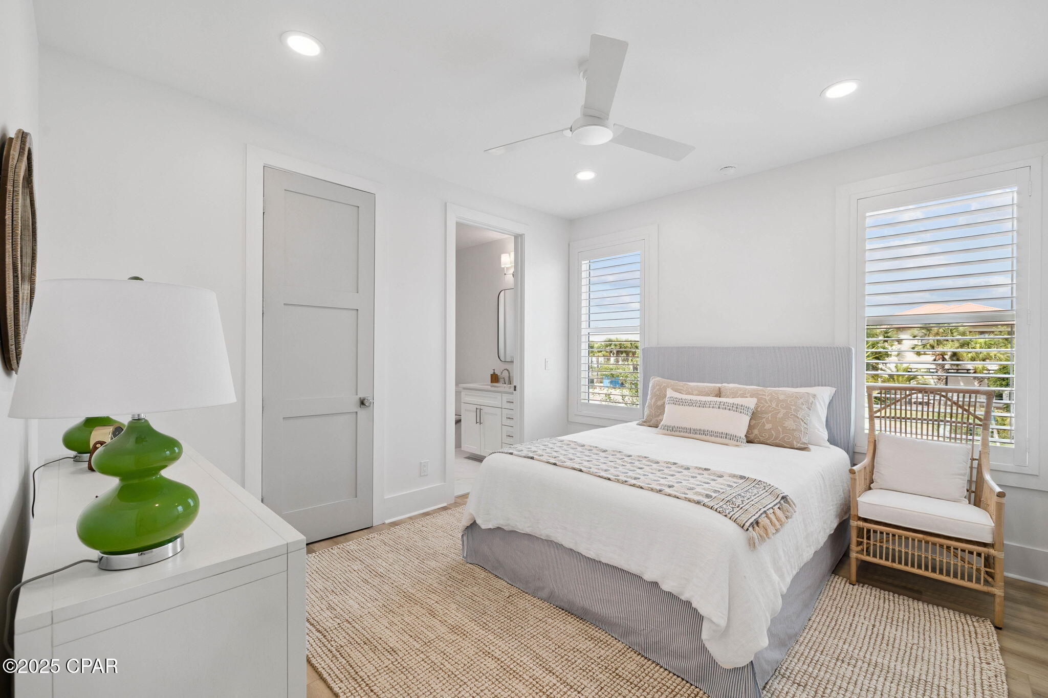 Image 35 For 246 Dockside Drive