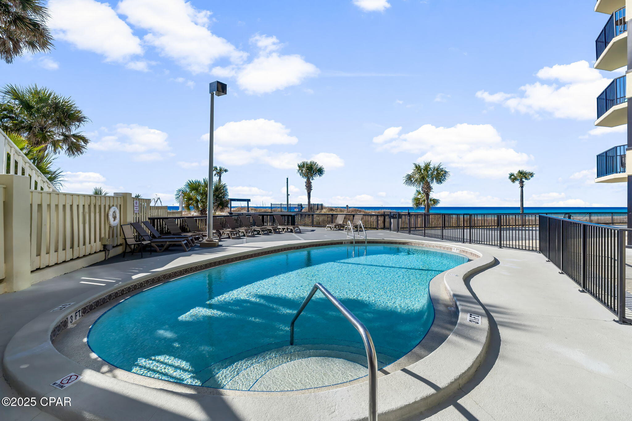 Image 30 For 9850 Thomas Drive 404e