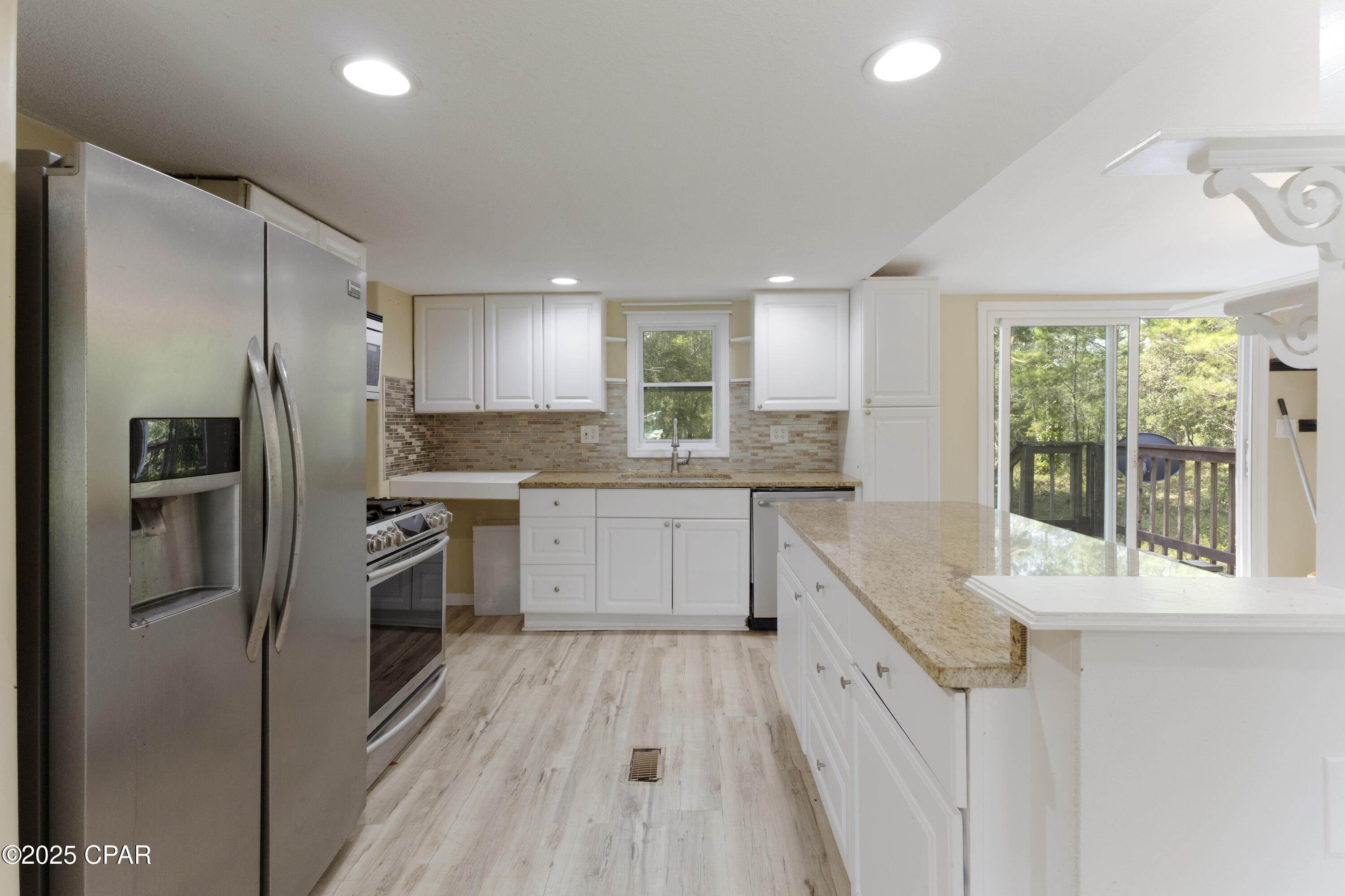 Image 12 For 3361 Yvonne Drive