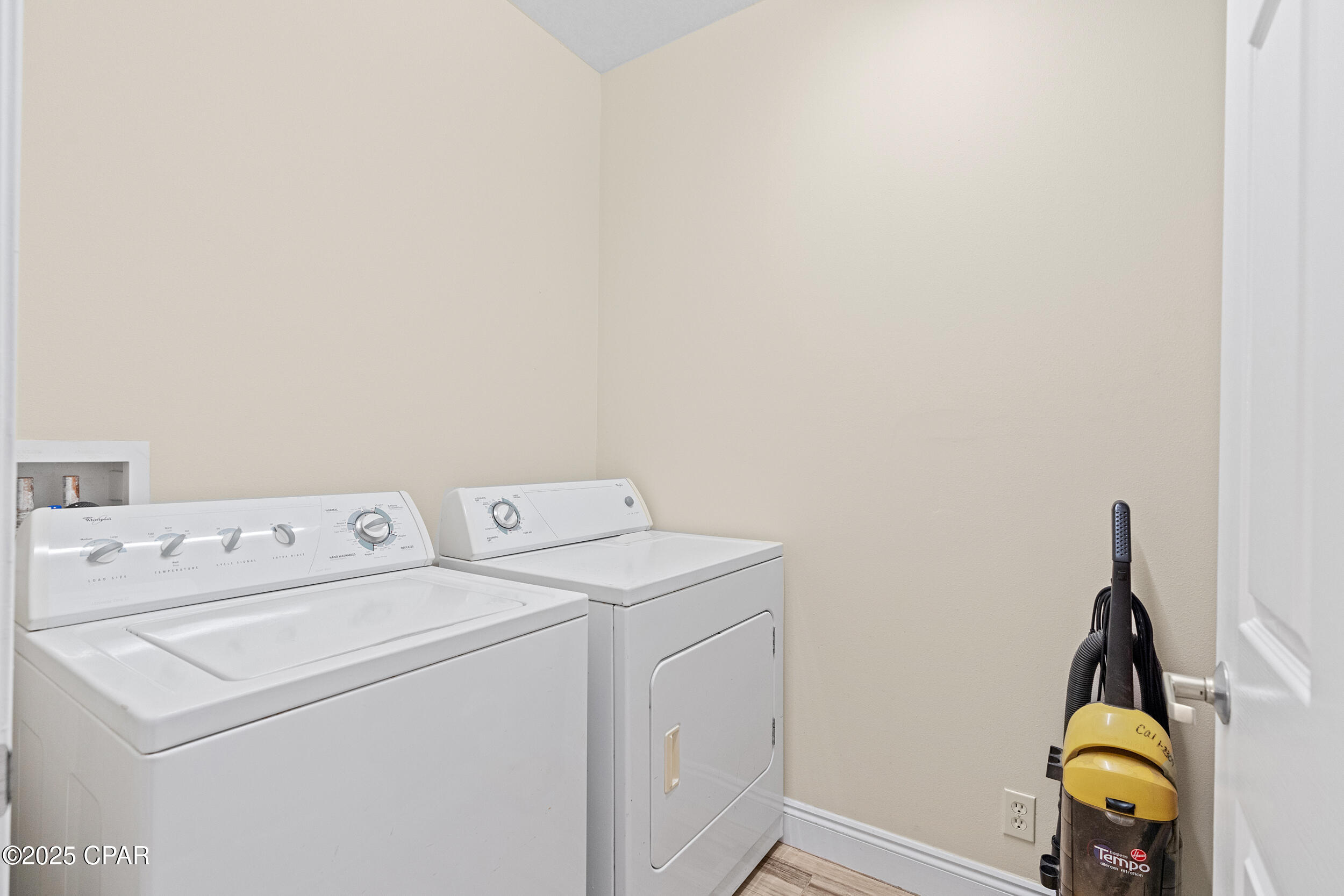 Image 44 For 15817 Front Beach Road I-2309