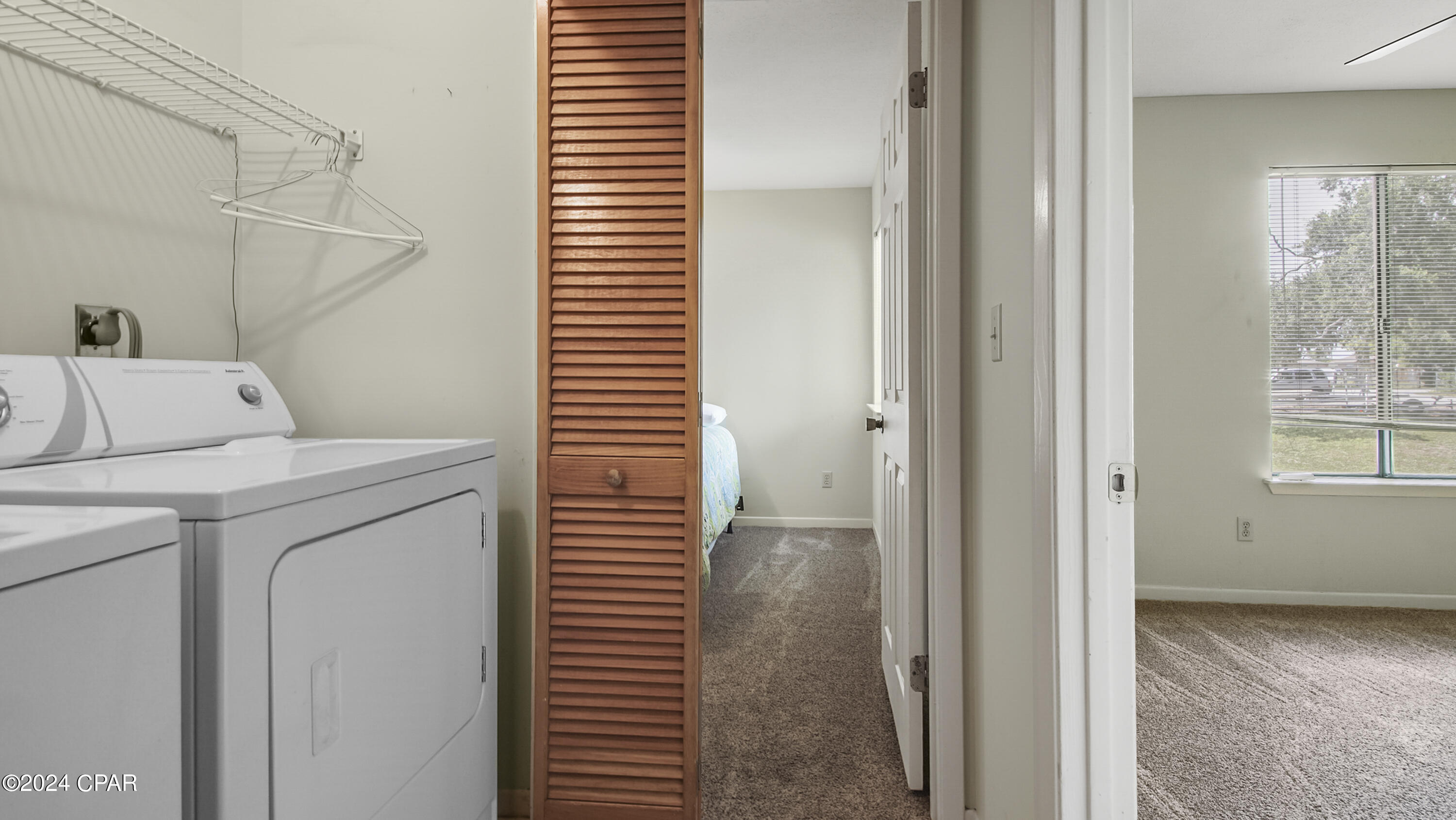 Image 26 For 7120 Singleton Circle A