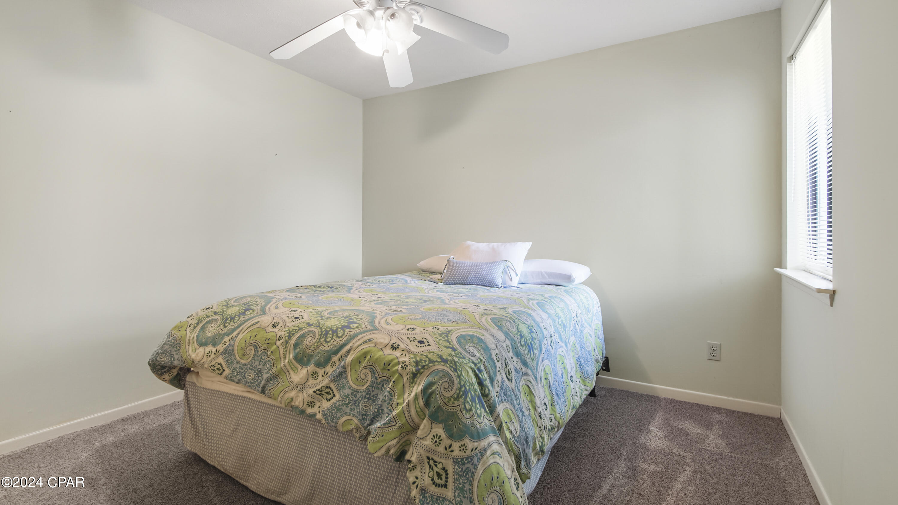 Image 45 For 7120 Singleton Circle A