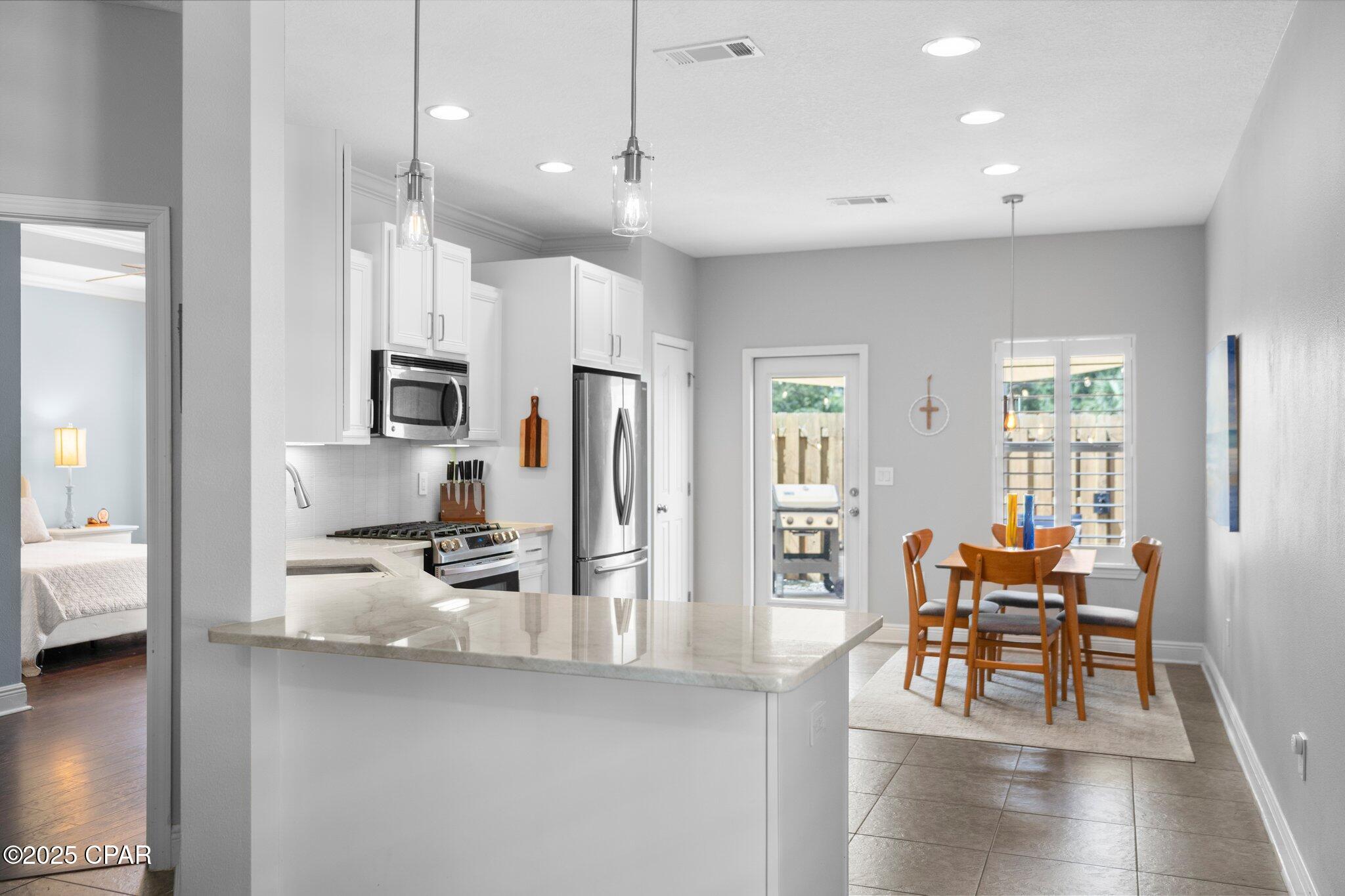 Image 12 For 114 Turtle Cove