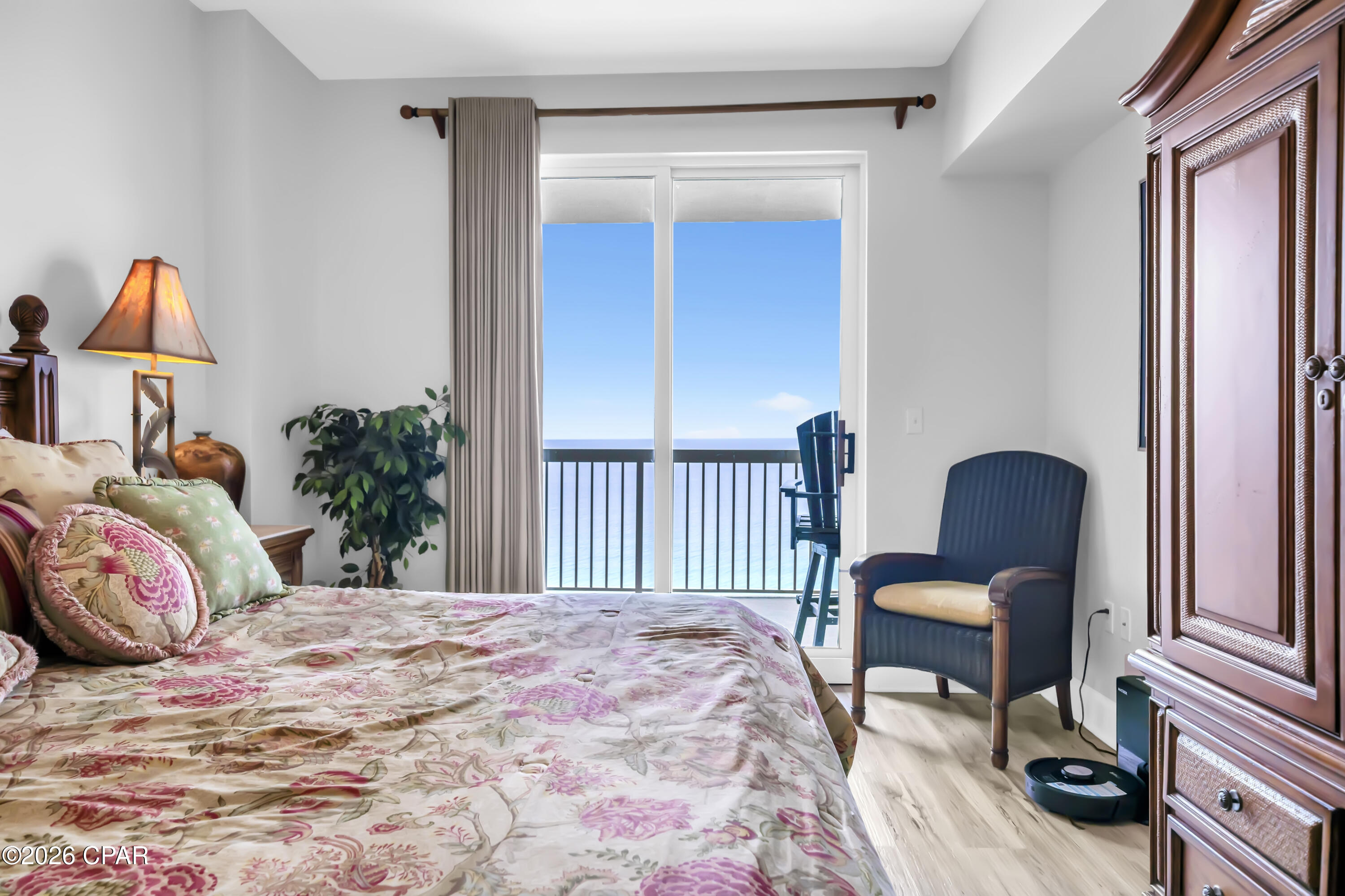 Image 17 For 14825 Front Beach Road 1904