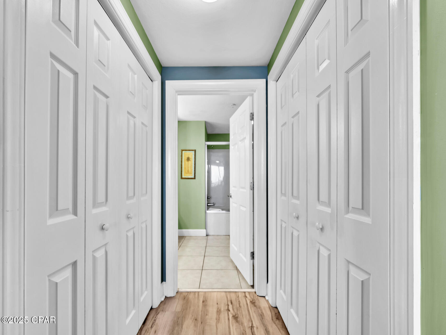 Image 18 For 14825 Front Beach Road 1904