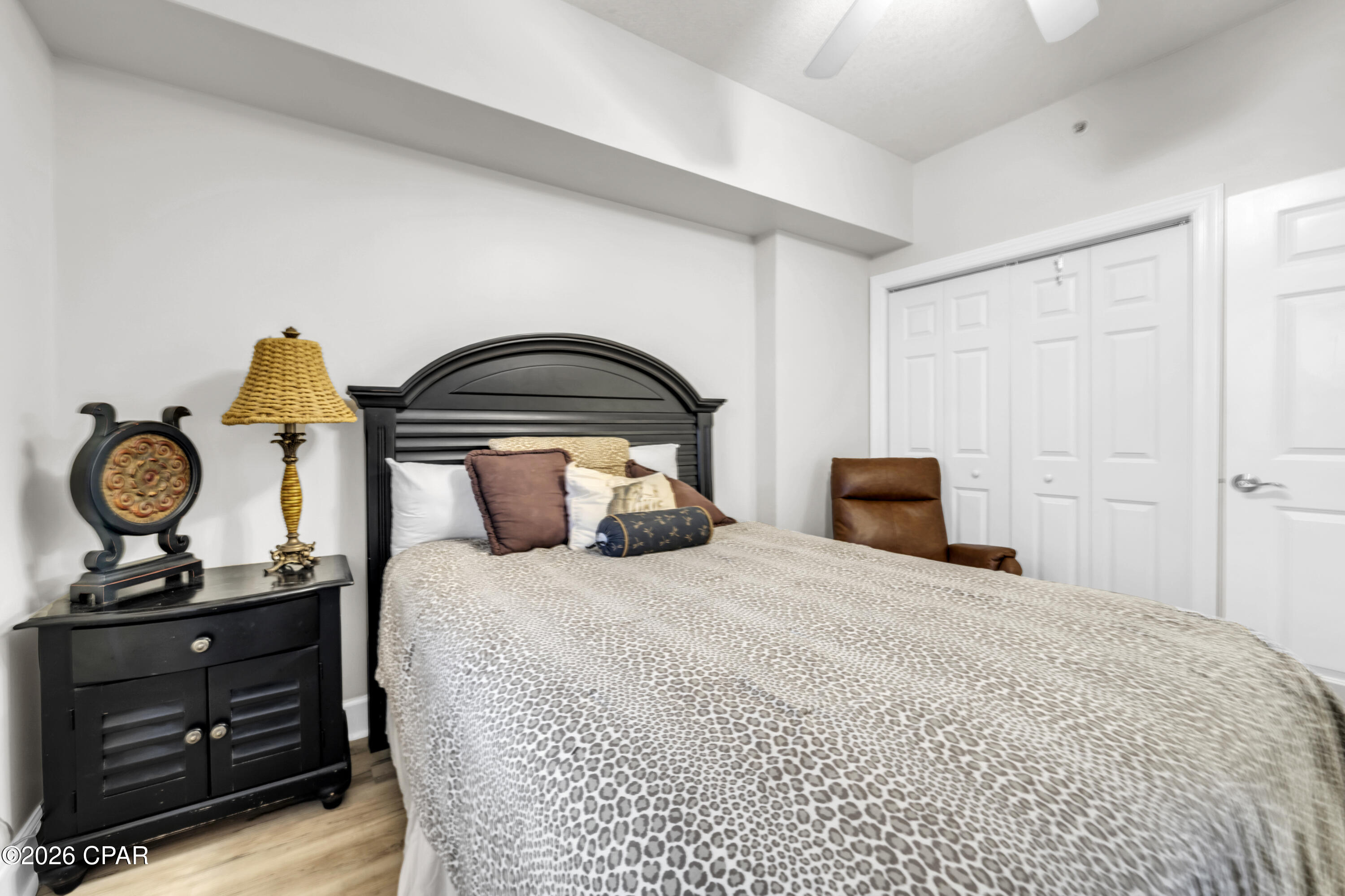 Image 23 For 14825 Front Beach Road 1904