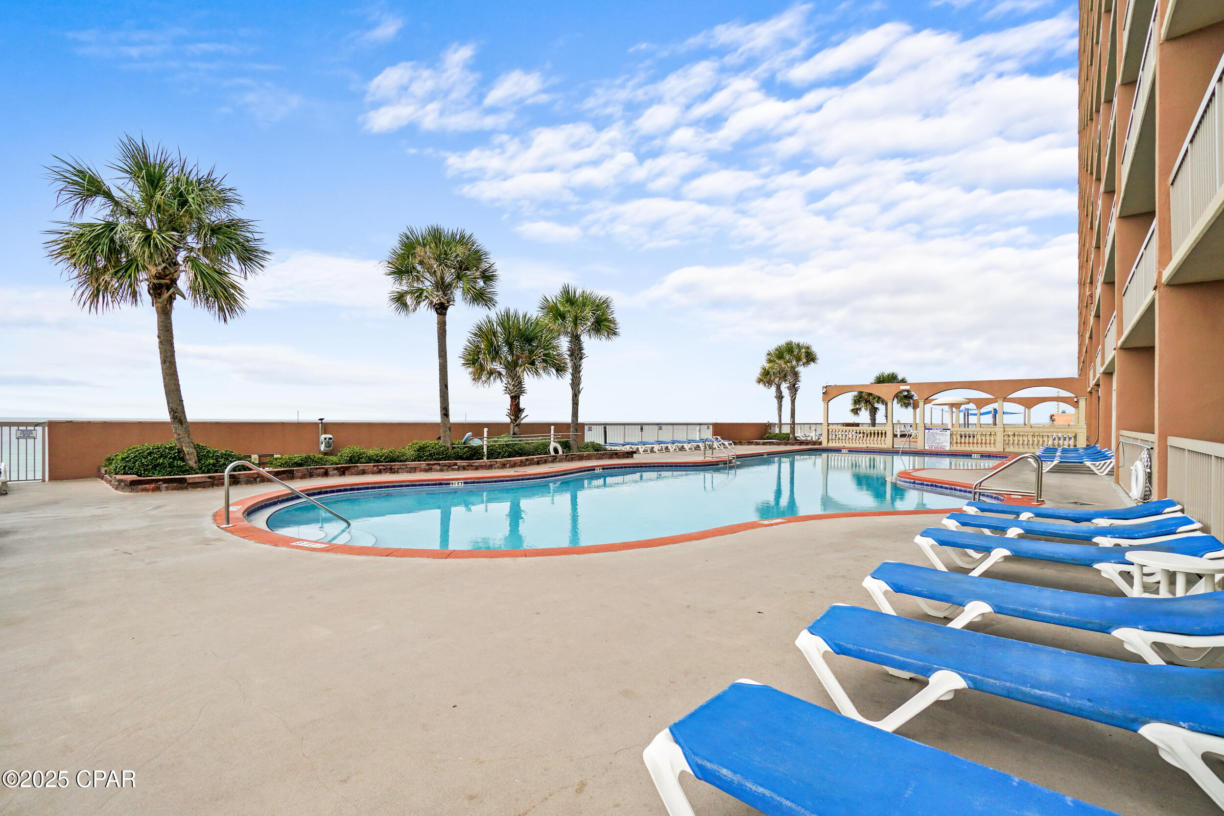 Image 48 For 14825 Front Beach Road 1904