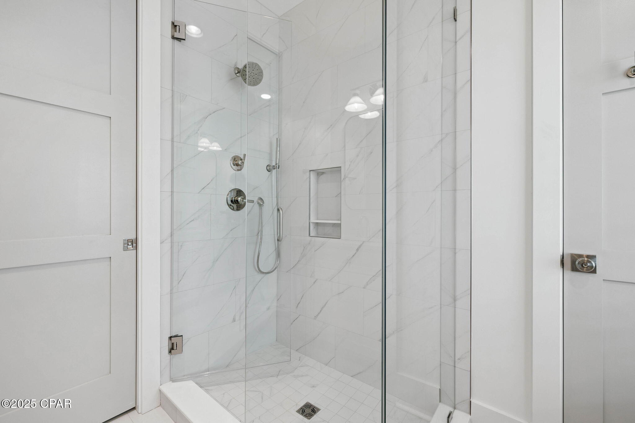 Image 33 For 278 Dockside Drive