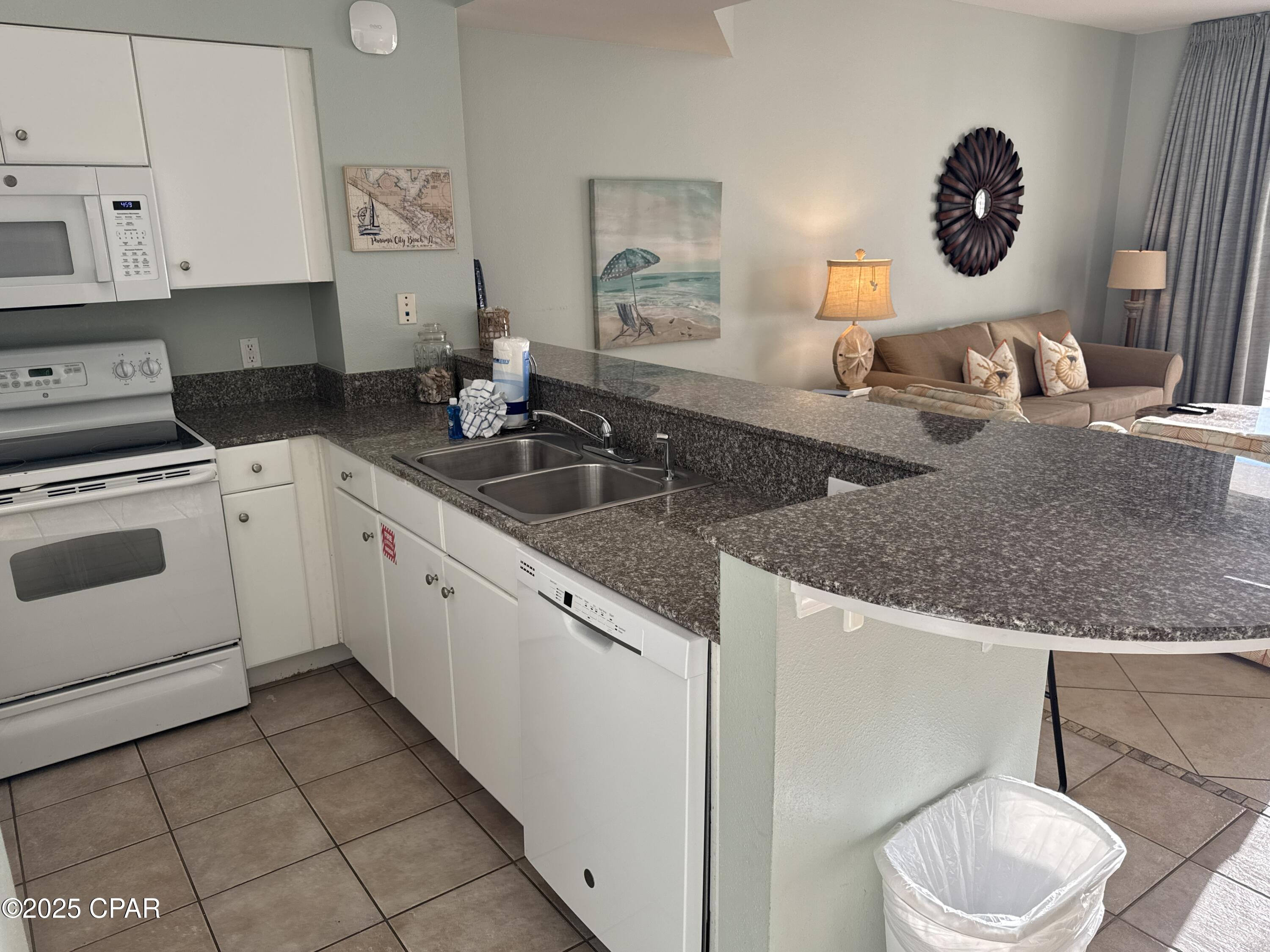 Image 12 For 9900 Thomas Drive 1617