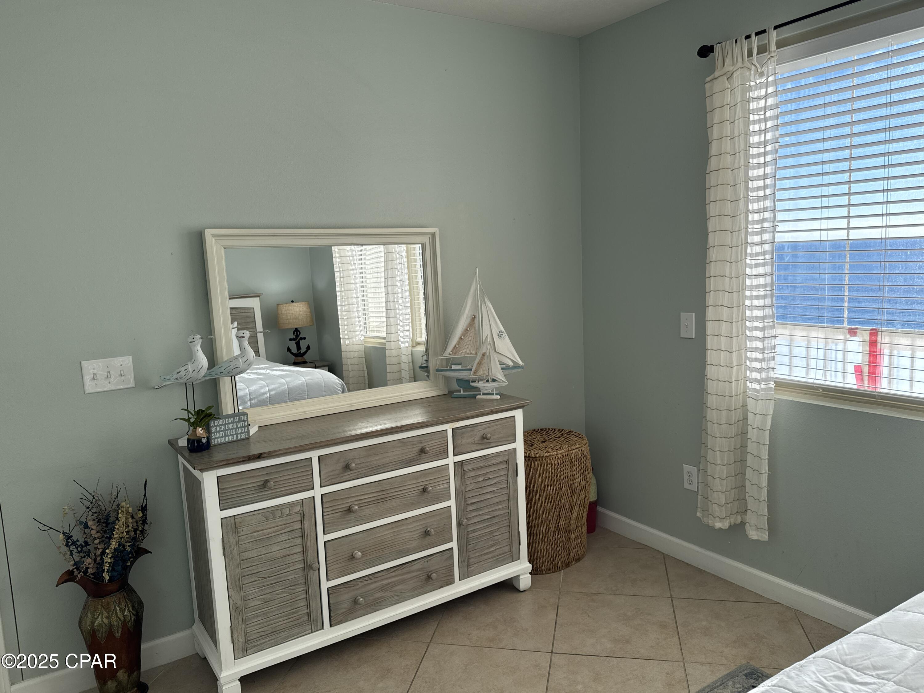 Image 7 For 9900 Thomas Drive 1617