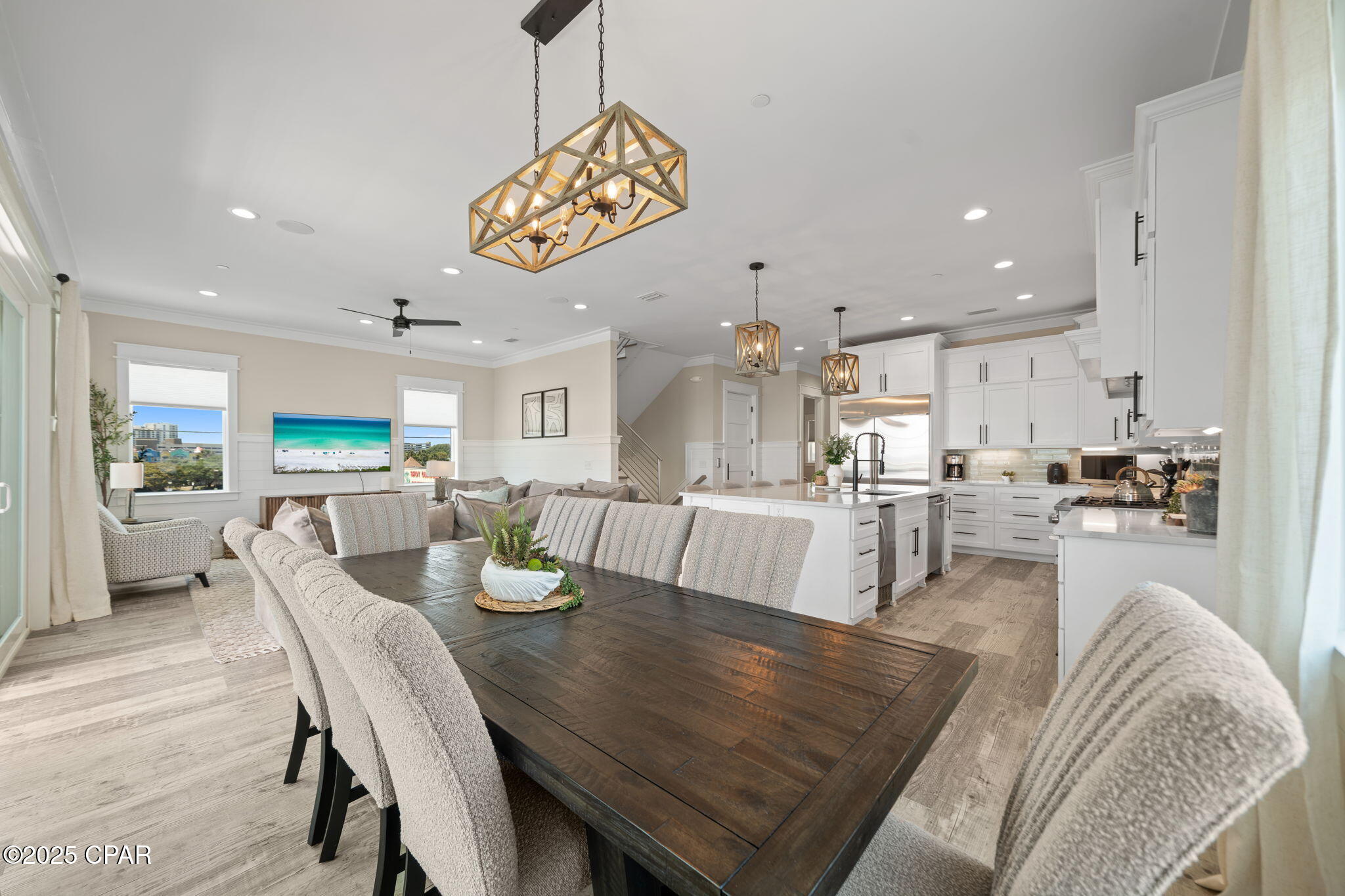 Image 20 For 14328 Front Beach Road