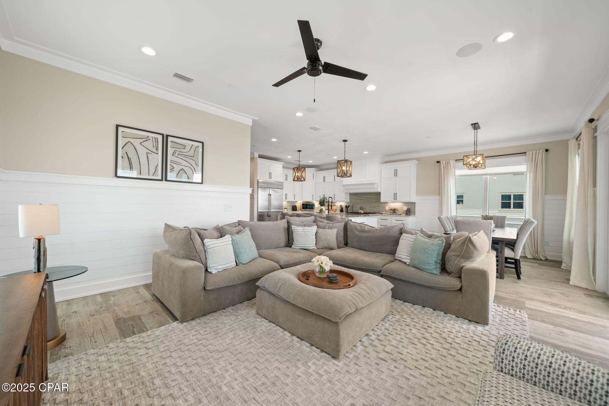 Image 24 For 14328 Front Beach Road