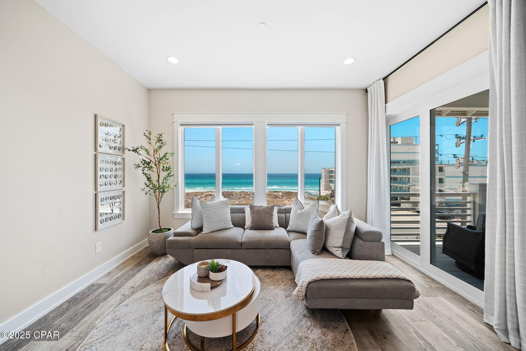 Image 44 For 14328 Front Beach Road