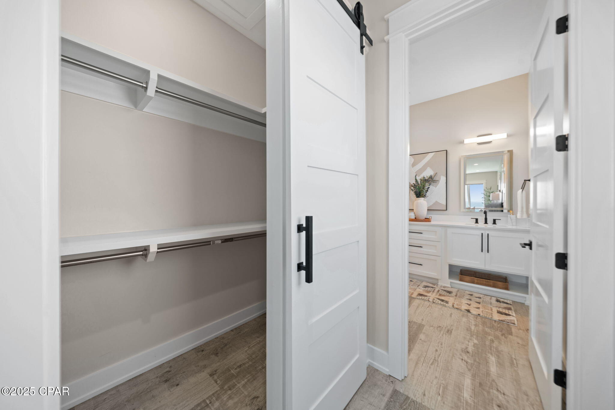 Image 46 For 14328 Front Beach Road