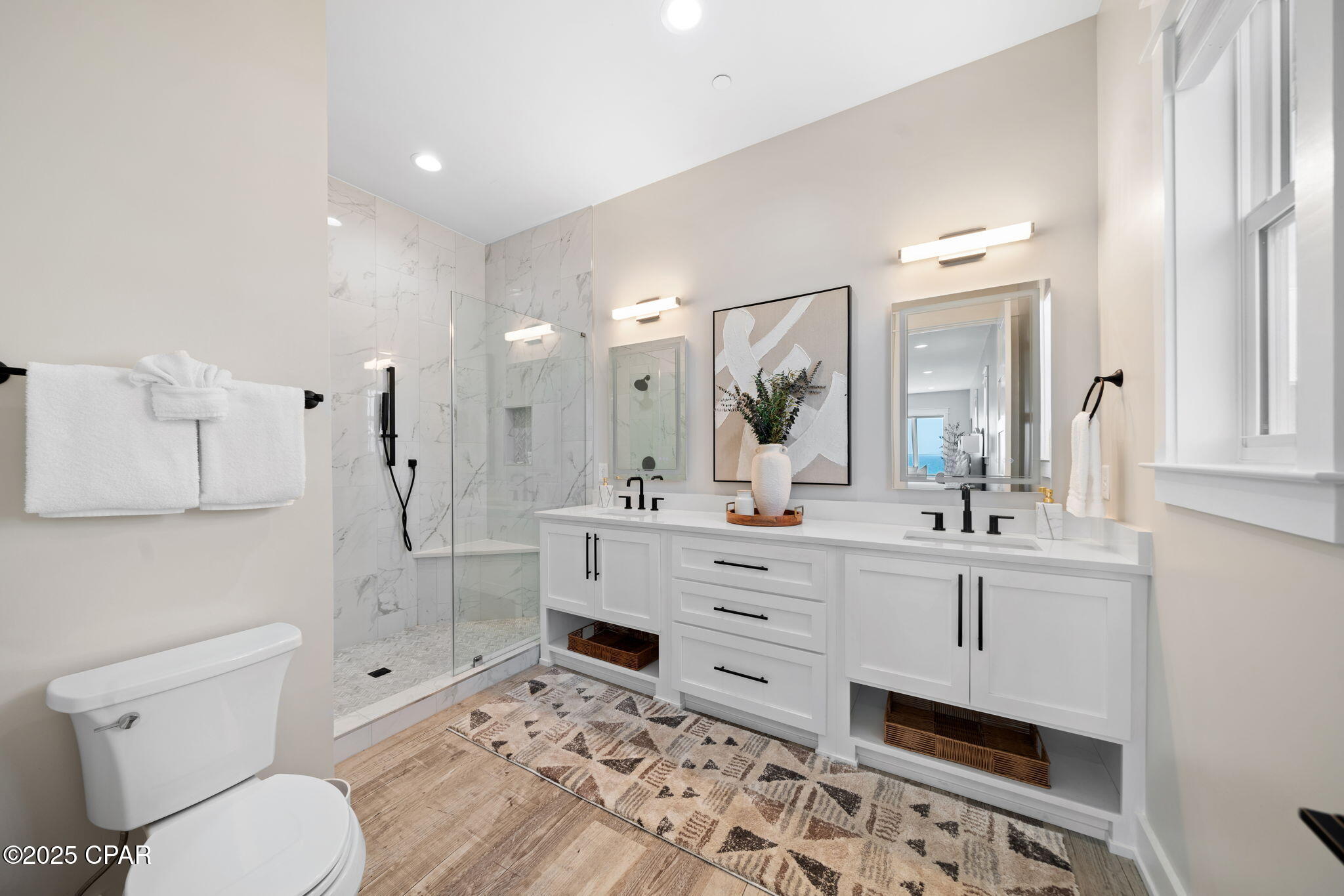 Image 47 For 14328 Front Beach Road