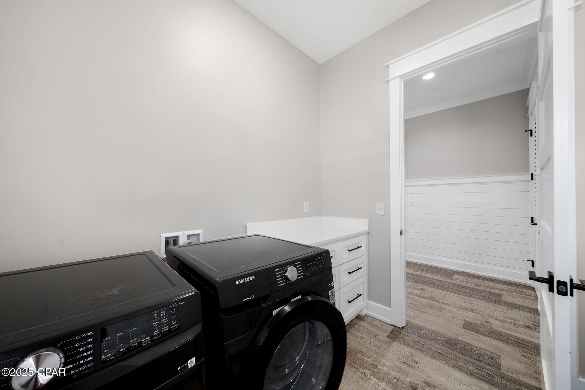 Image 54 For 14328 Front Beach Road