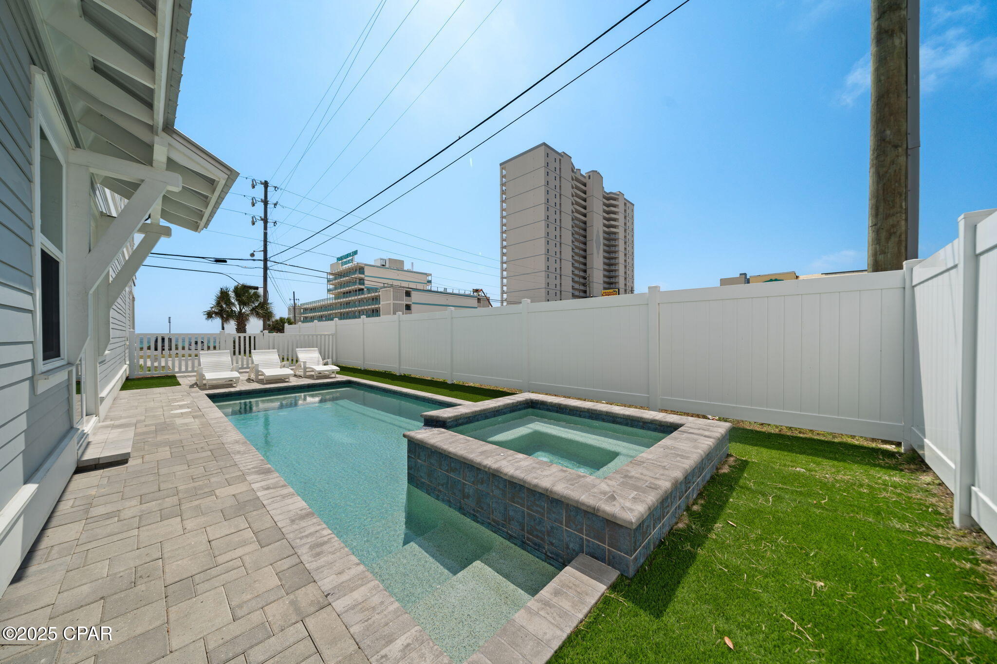 Image 62 For 14328 Front Beach Road