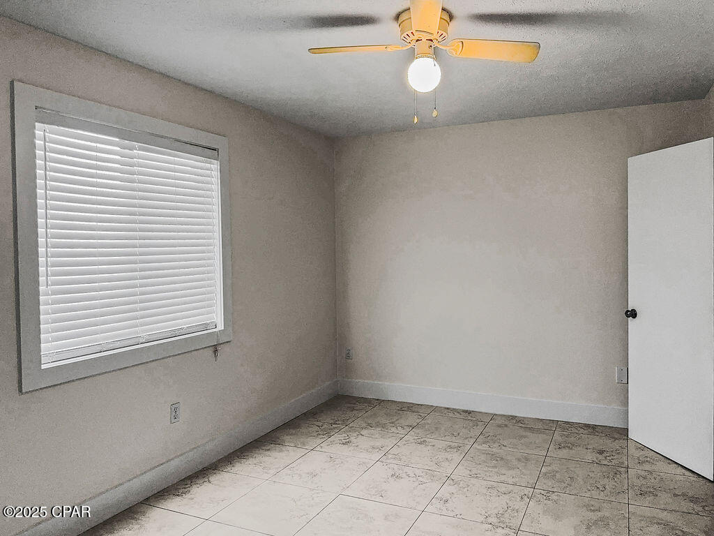 Image 16 For 137 Heather Drive