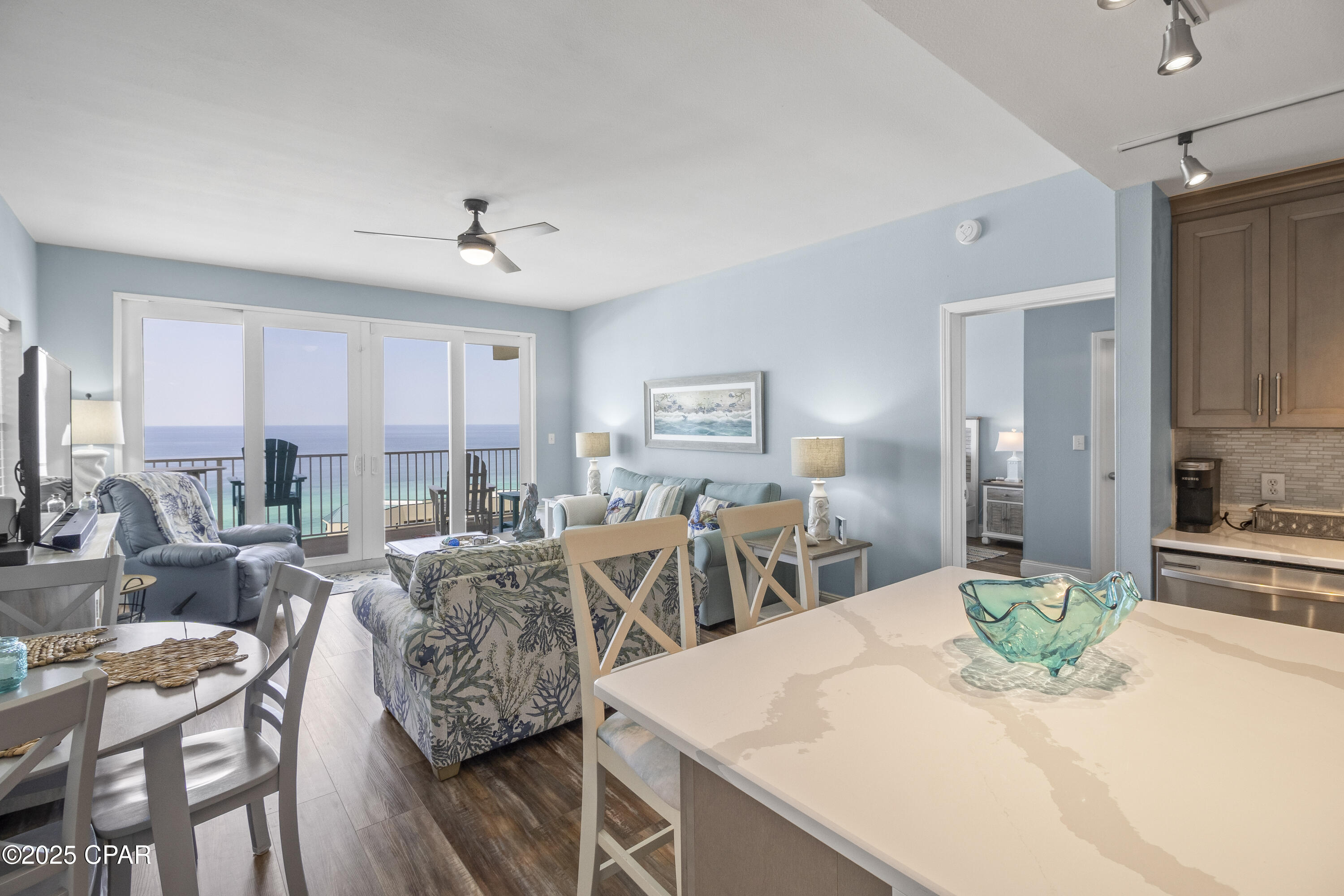 Image 4 For 9860 Thomas Drive 1801