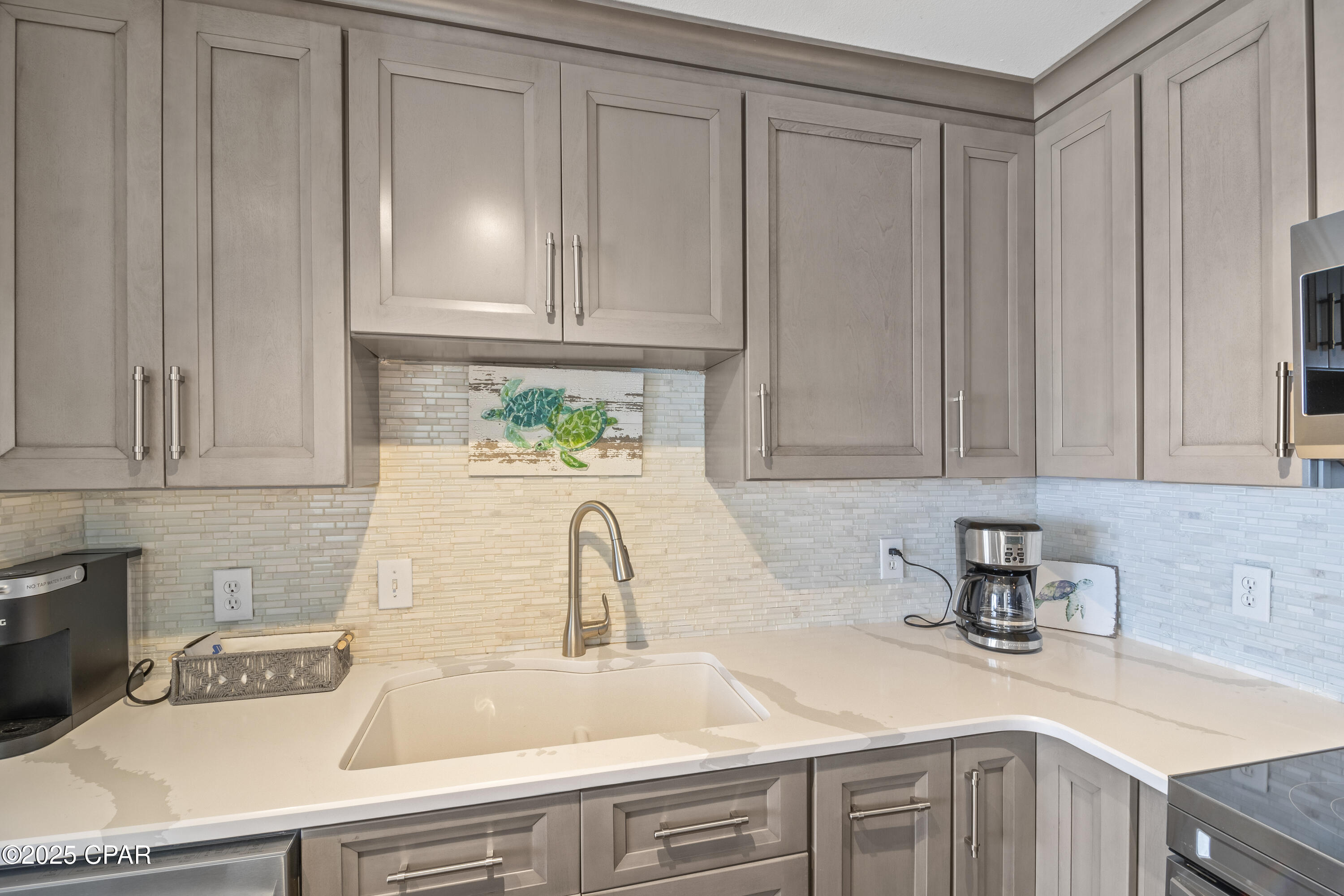 Image 8 For 9860 Thomas Drive 1801