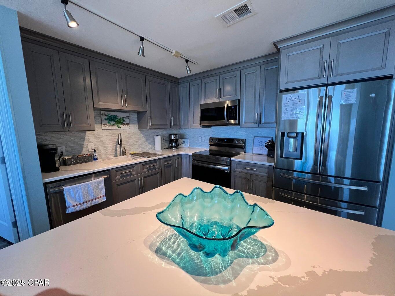 Image 9 For 9860 Thomas Drive 1801