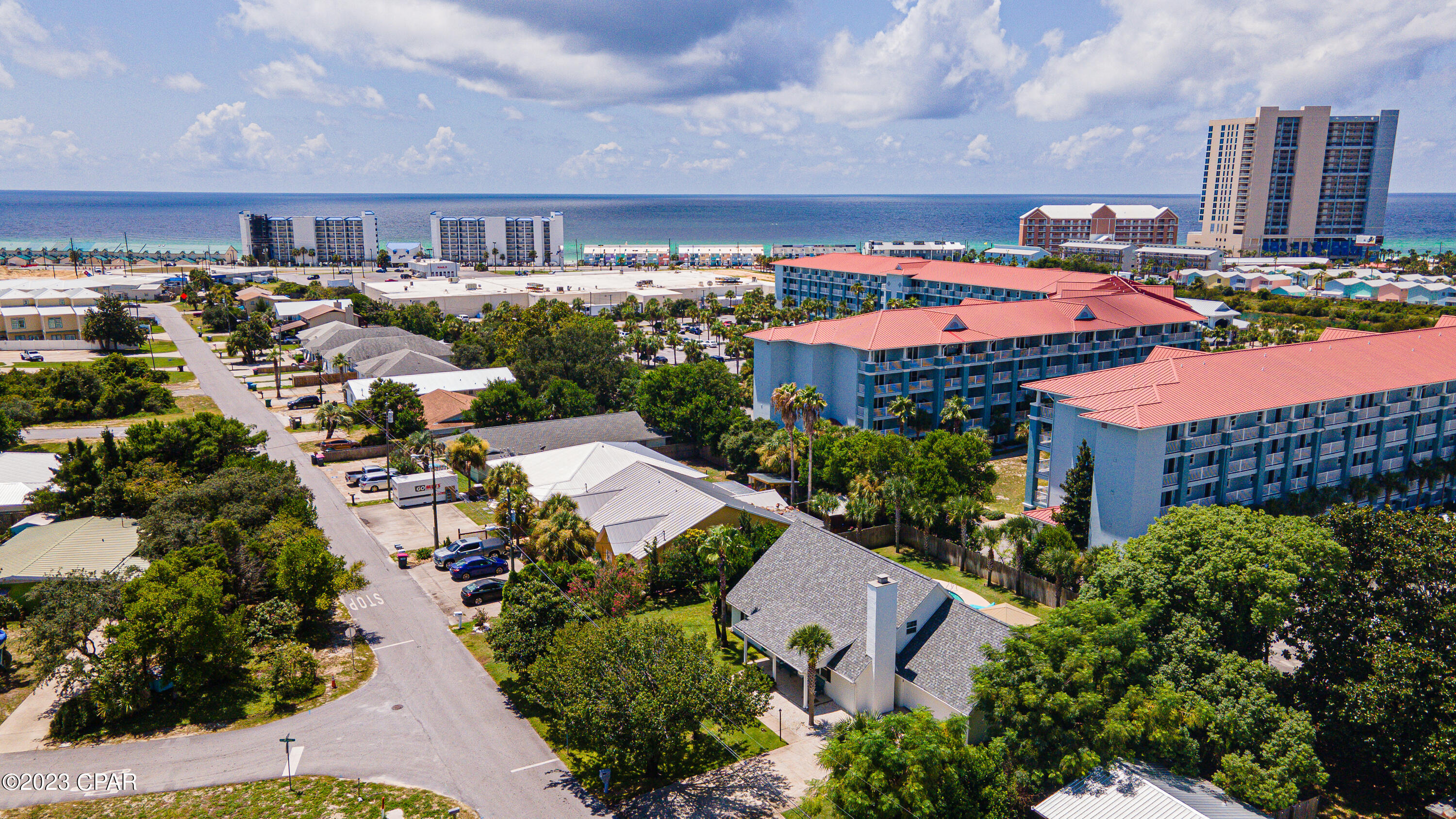 Image 52 For 208 San Vincente Street