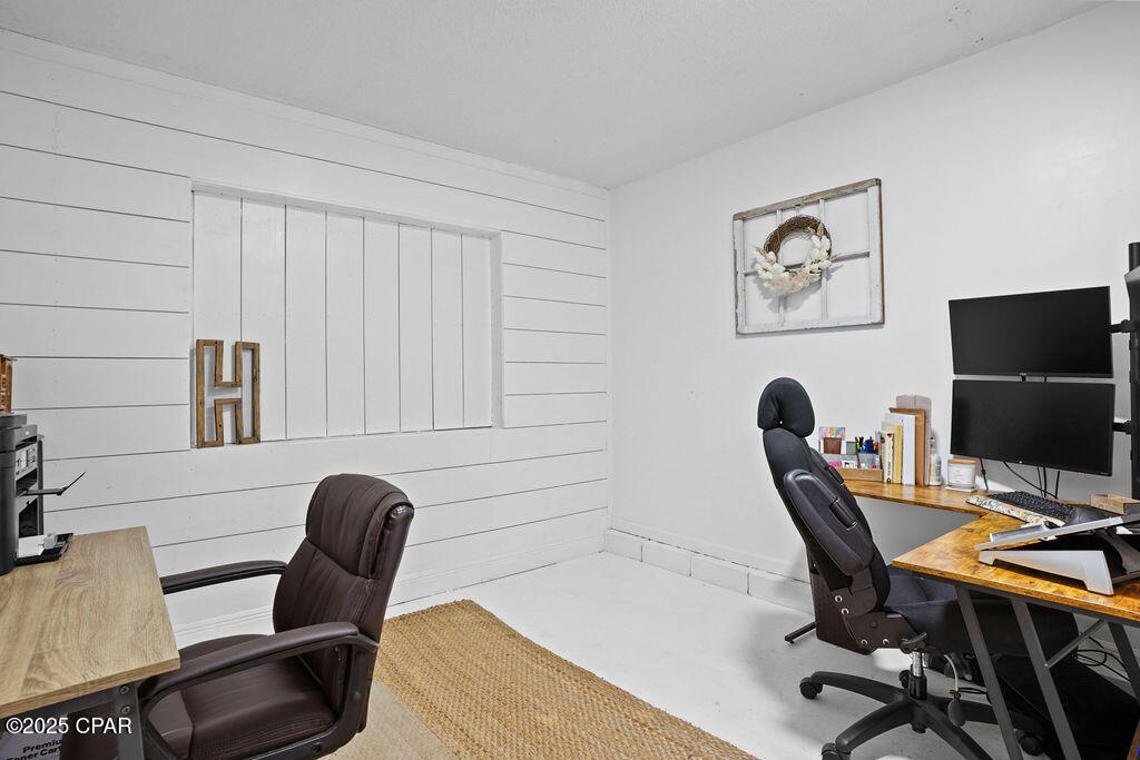 Image 20 For 1380 Watts Avenue