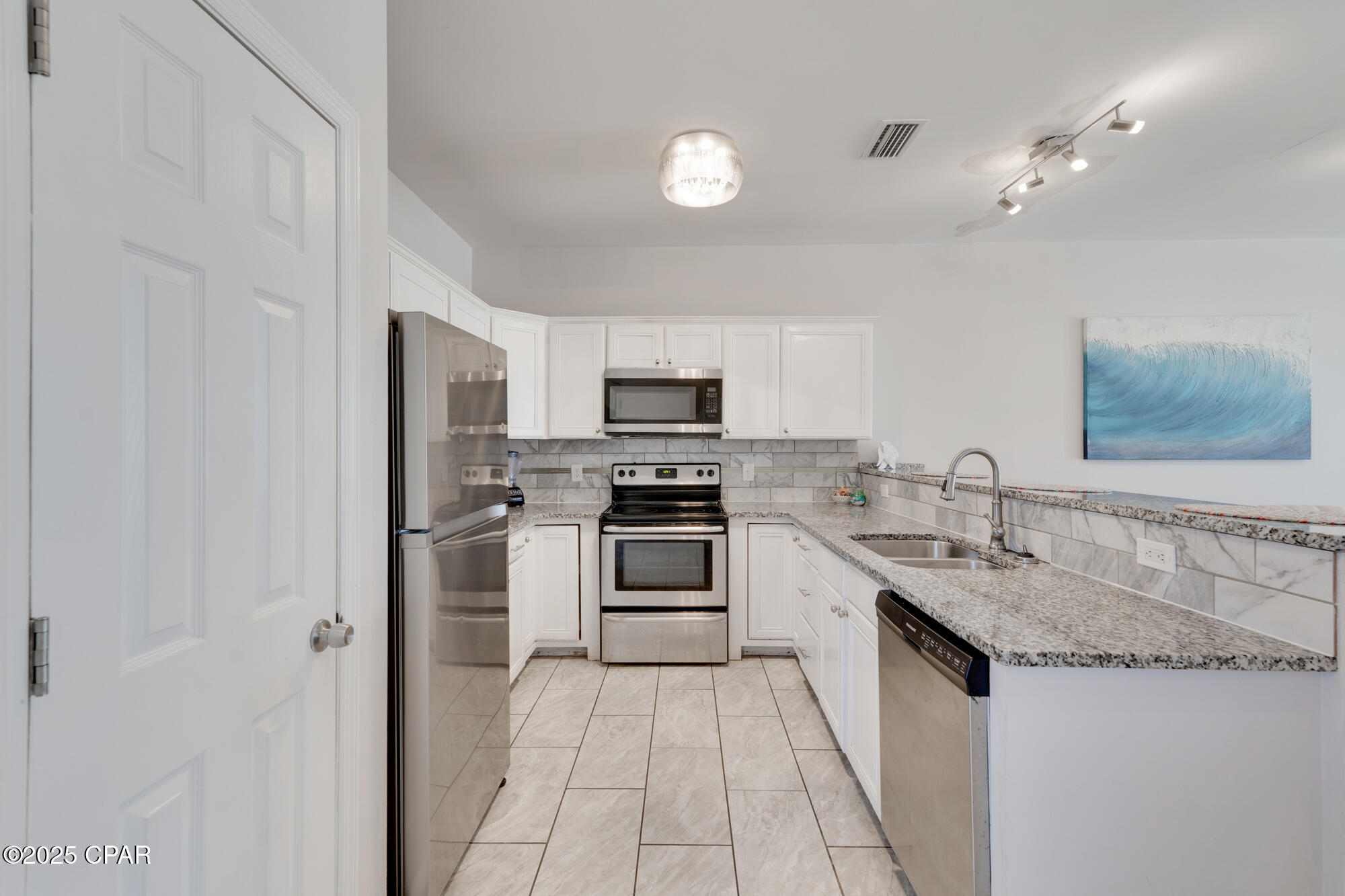 Image 23 For 5910 Beach Drive