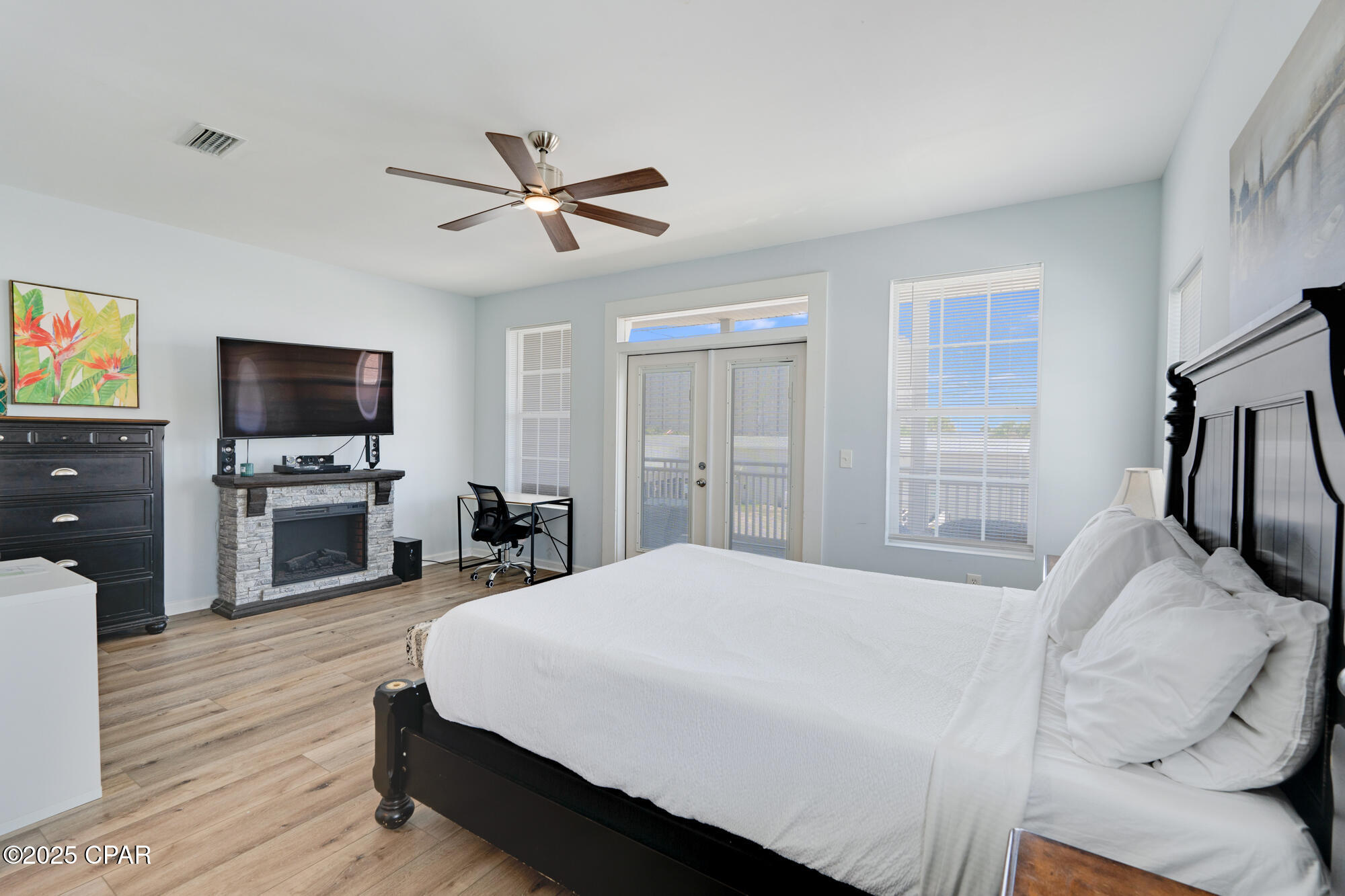 Image 36 For 5910 Beach Drive