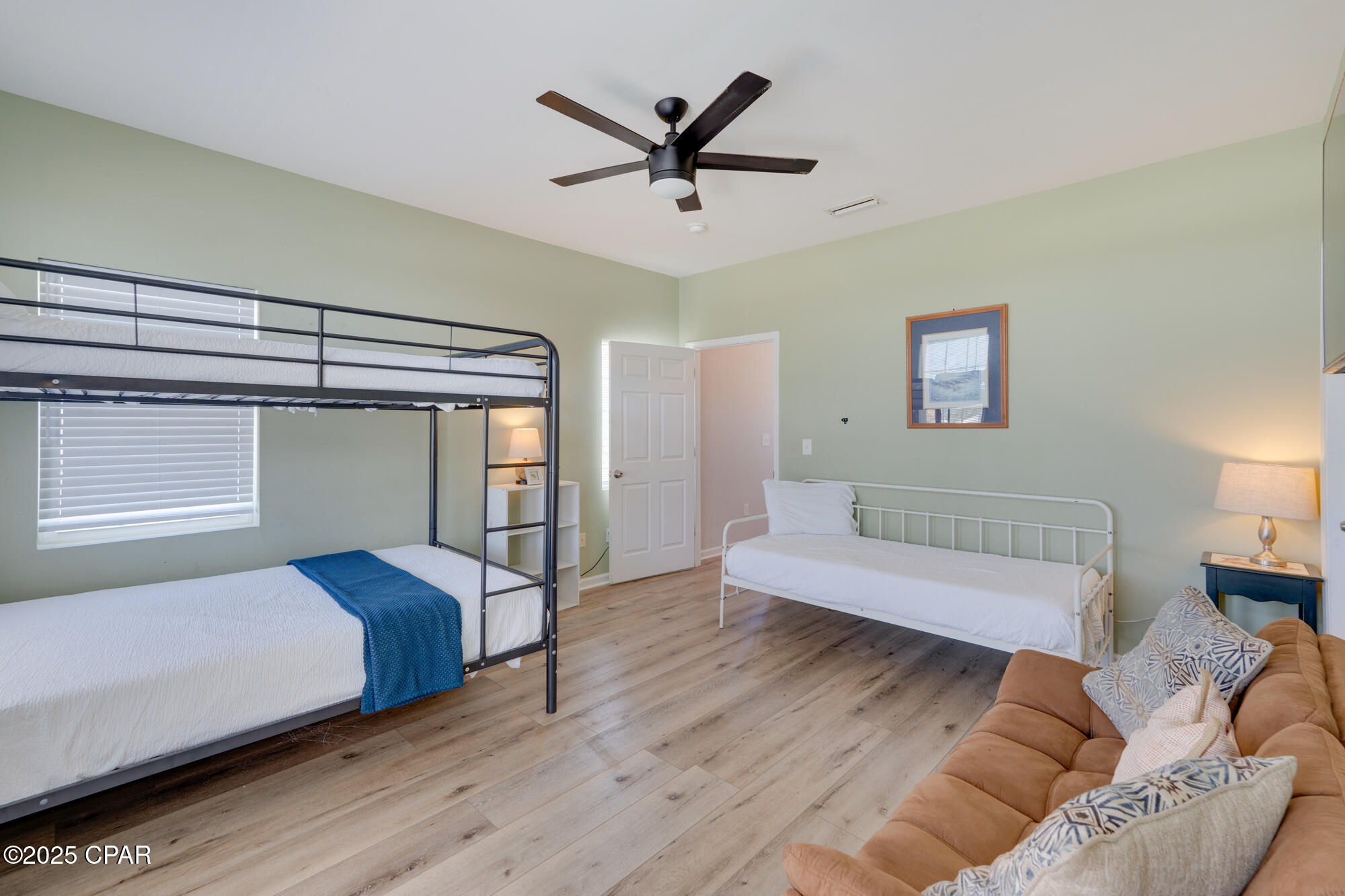 Image 51 For 5910 Beach Drive