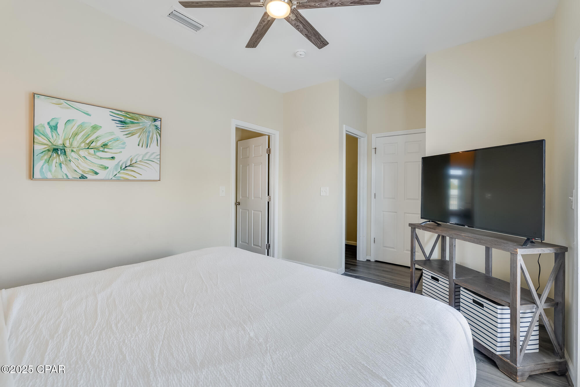 Image 33 For 5908 Beach Drive