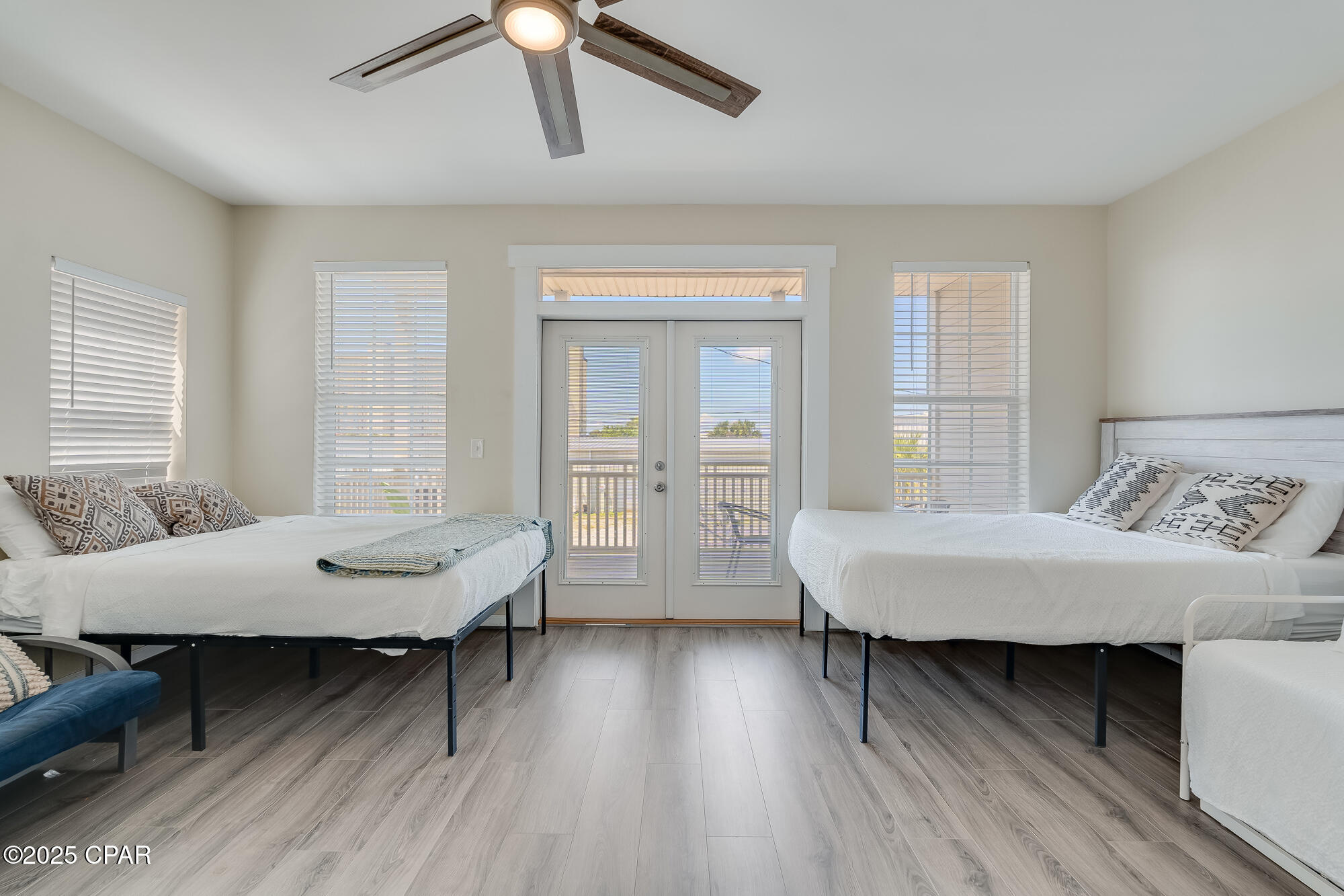 Image 38 For 5908 Beach Drive