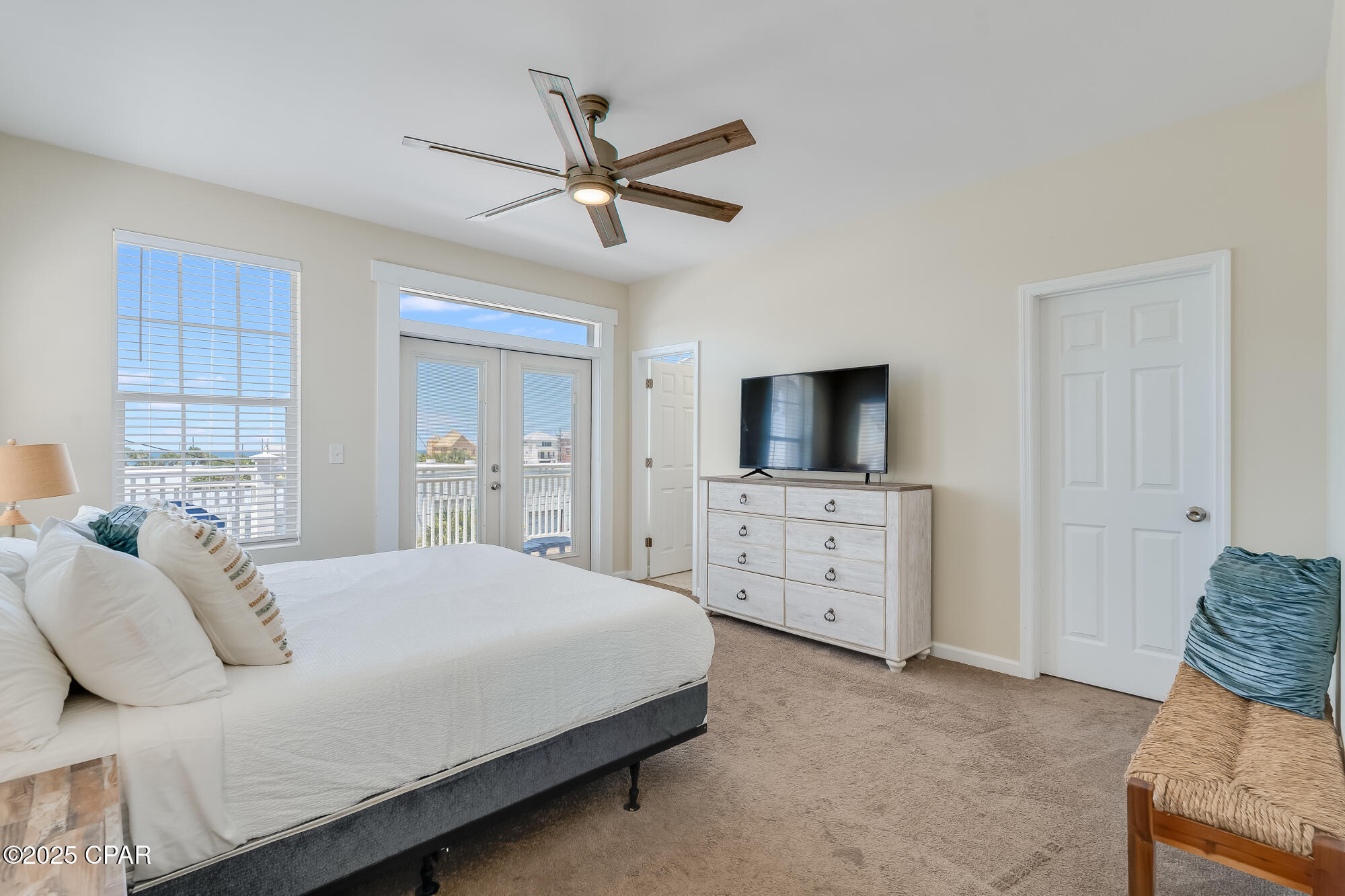 Image 56 For 5908 Beach Drive