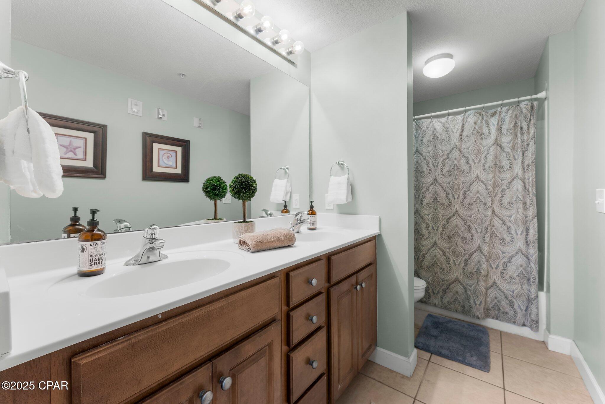 Image 12 For 5115 Gulf Drive 2105