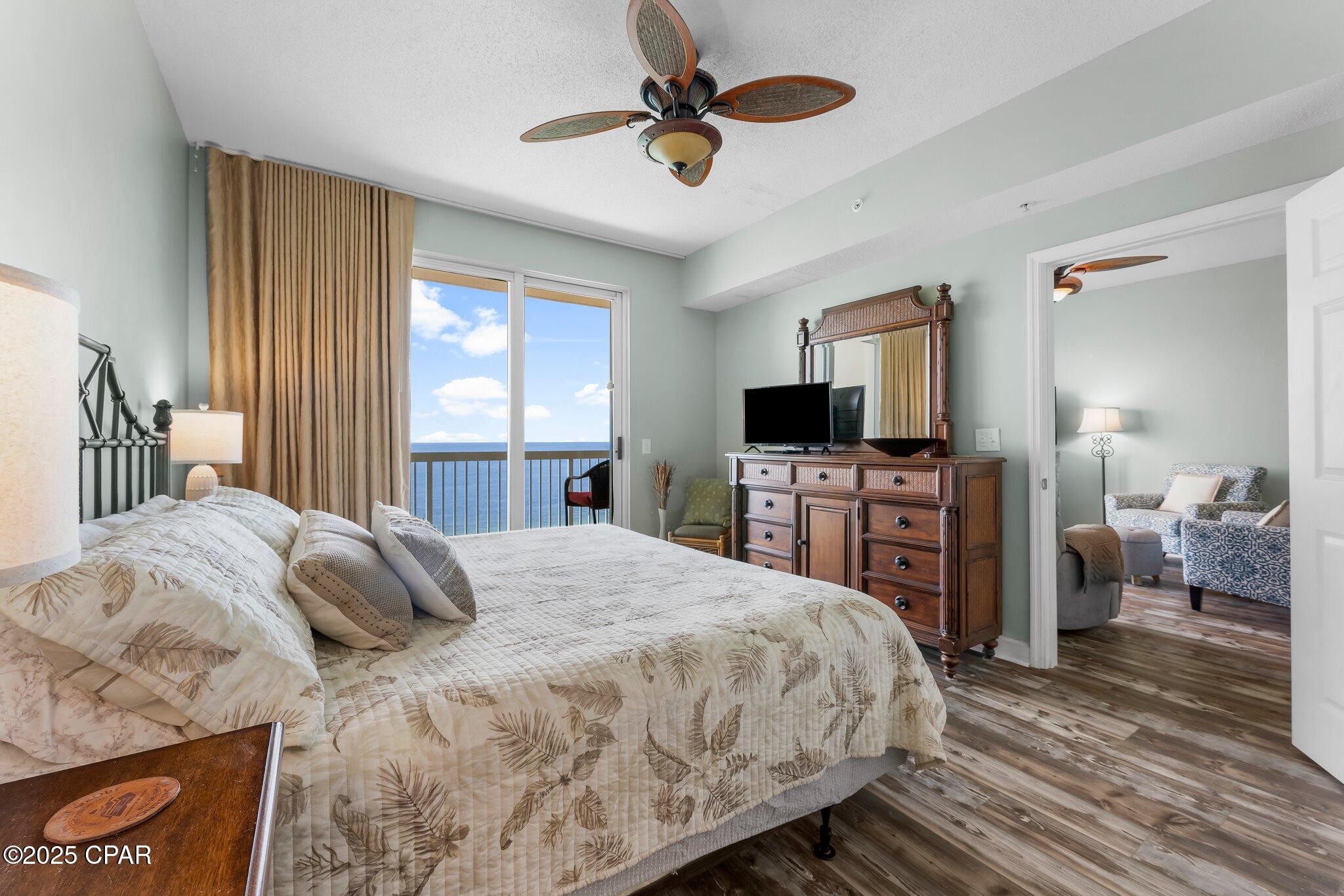 Image 6 For 5115 Gulf Drive 2105