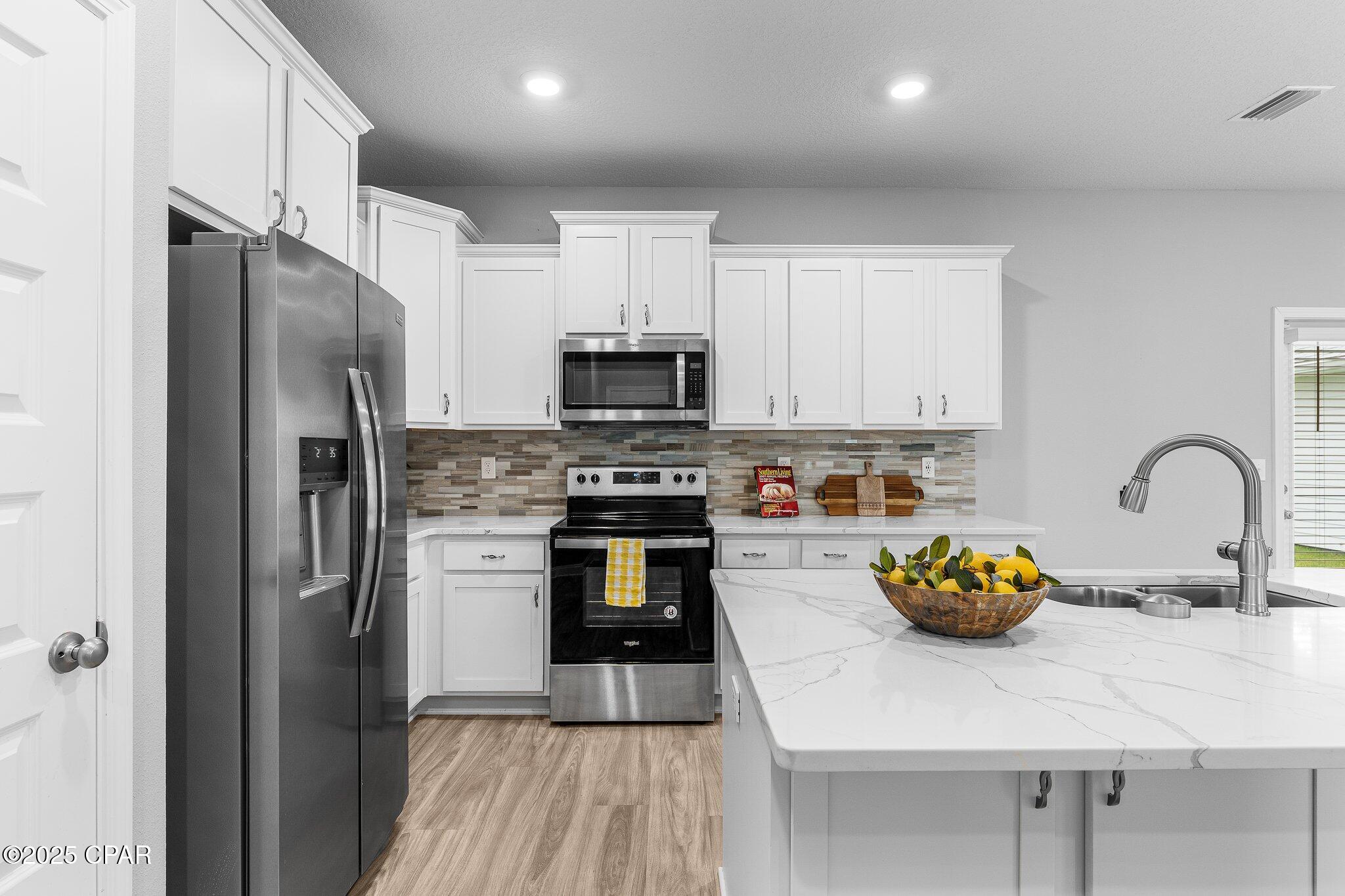 Image 12 For 513 Cove Villa Street