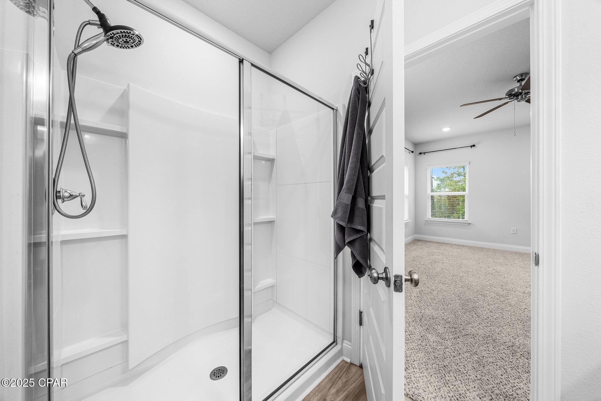 Image 21 For 513 Cove Villa Street