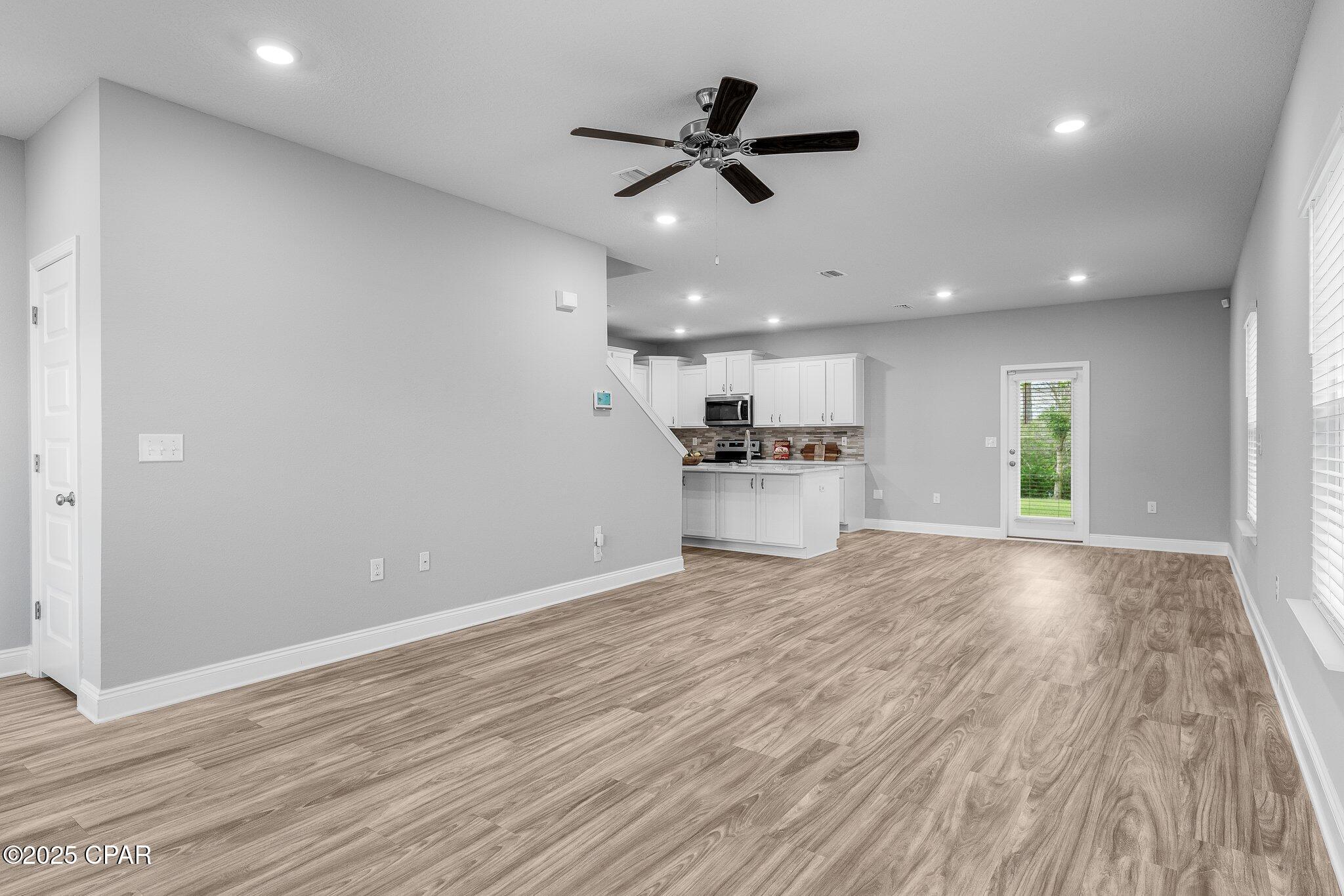 Image 9 For 513 Cove Villa Street