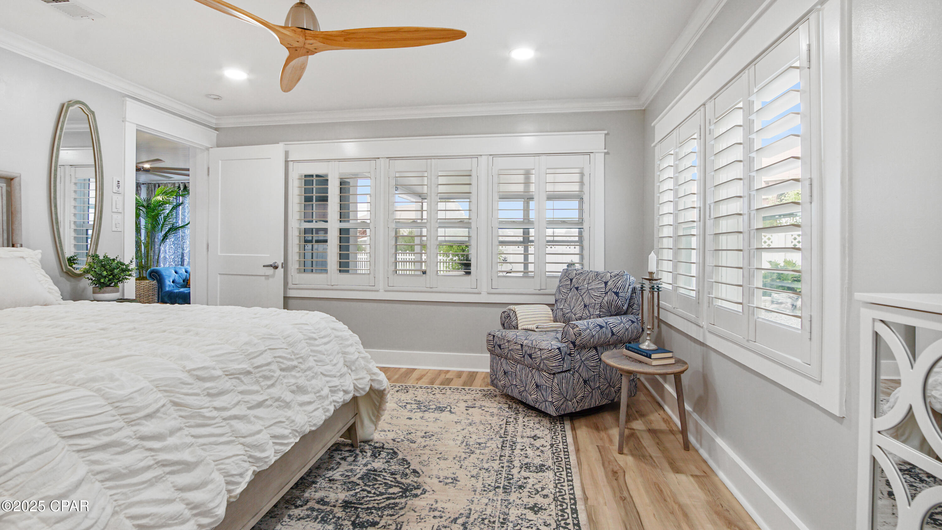 Image 20 For 2501 High Avenue